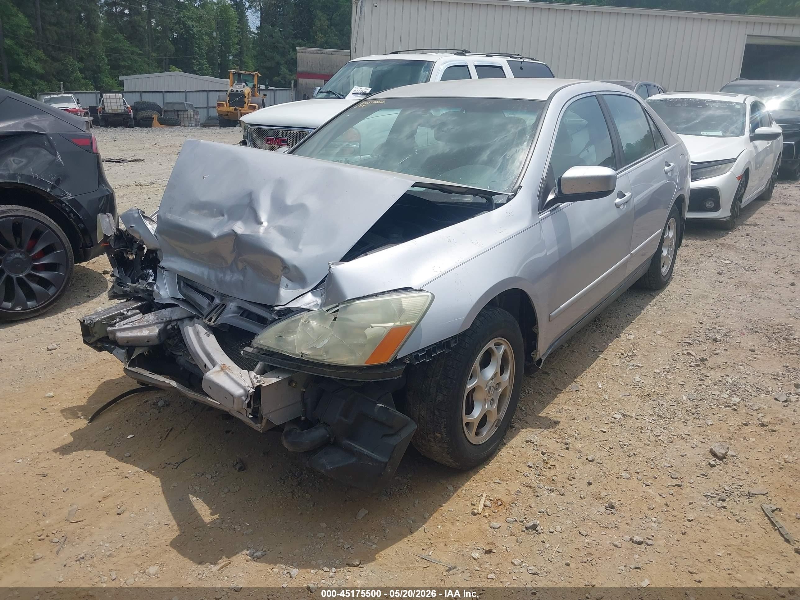 2004 Honda Accord 2.4 Lx Silver vin: 1HGCM563X4A074432