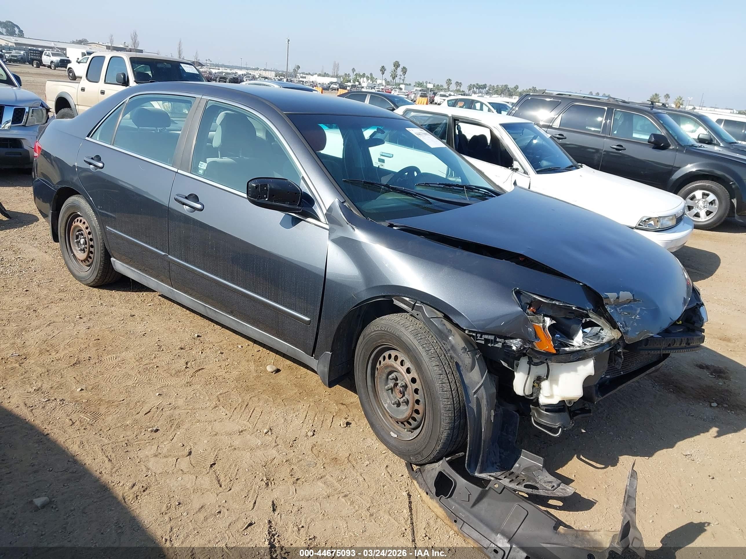 2004 Honda Accord 2.4 Lx Gray vin: 1HGCM56404A146375