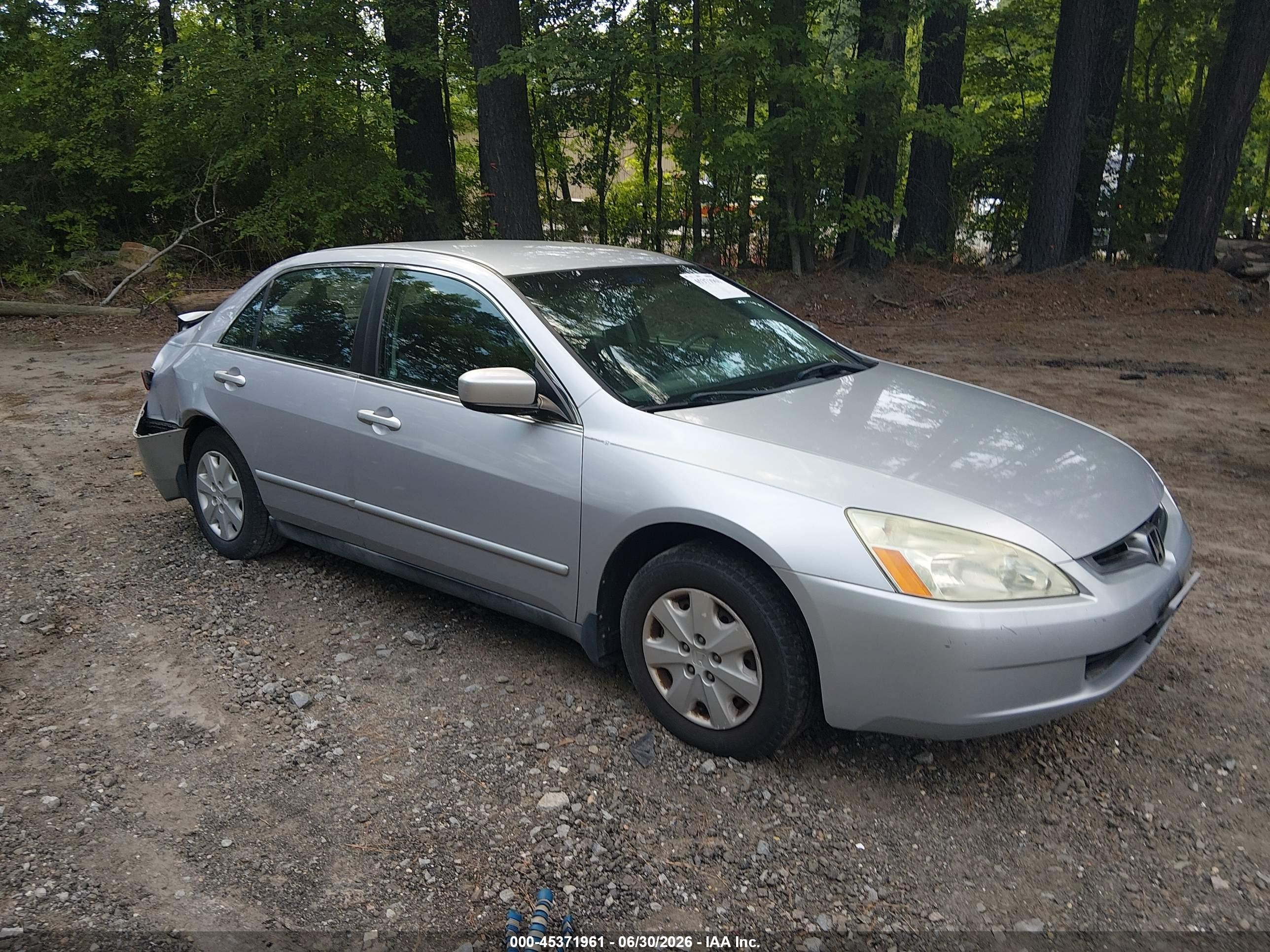 2004 Honda Accord 2.4 Lx Silver vin: 1HGCM56404A152998