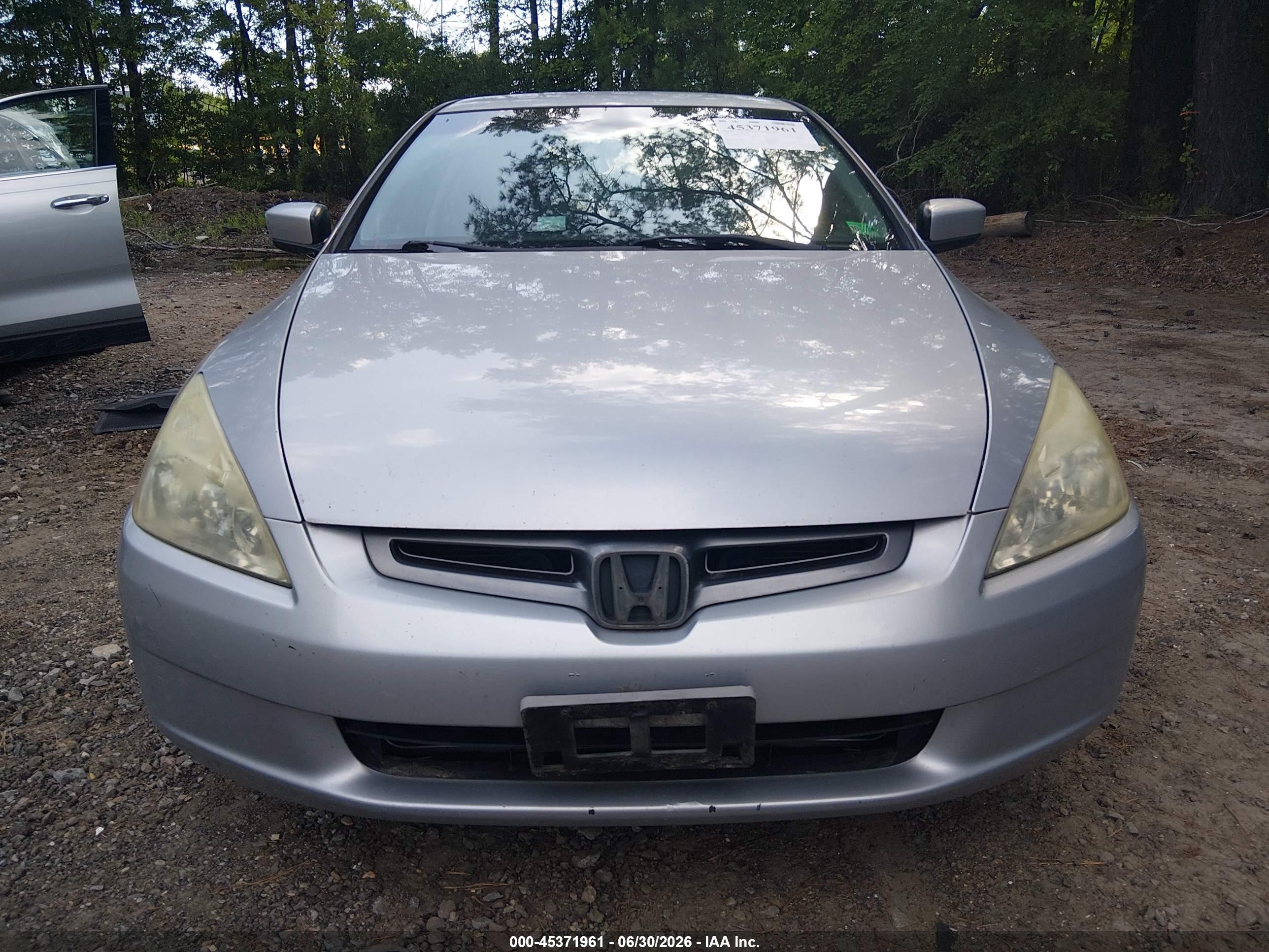 2004 Honda Accord 2.4 Lx Silver vin: 1HGCM56404A152998