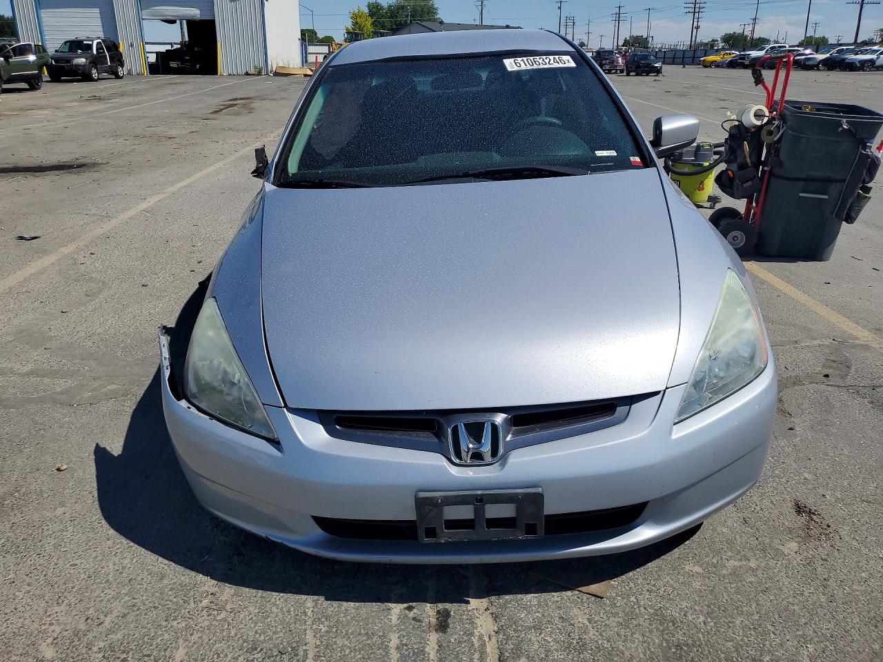2005 Honda Accord Lx Silver vin: 1HGCM56405A019157