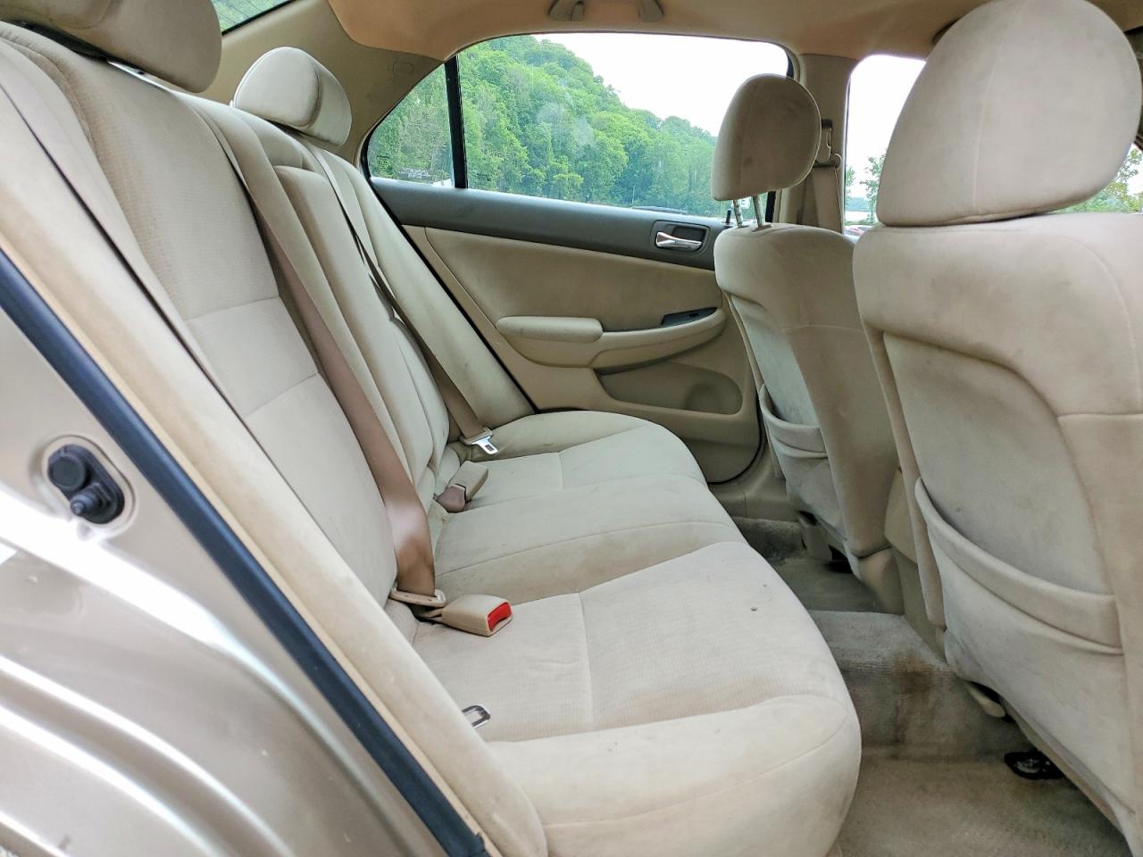 2005 Honda Accord Lx Beige vin: 1HGCM56405A049324