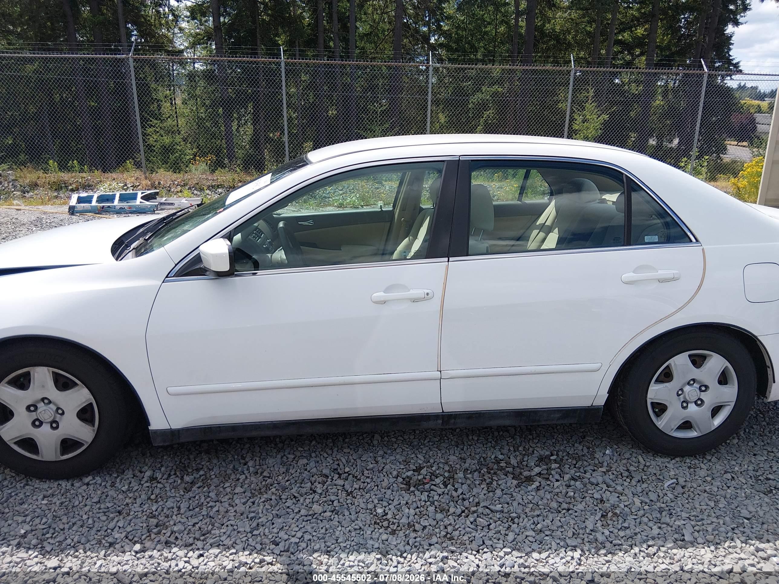 2005 Honda Accord 2.4 Lx White vin: 1HGCM56405A050280
