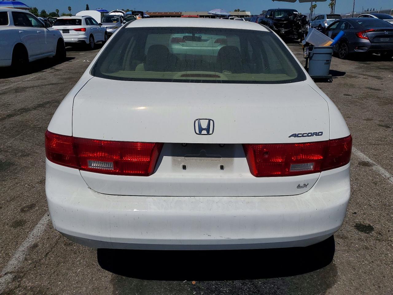 2005 Honda Accord Lx White vin: 1HGCM56405A092898