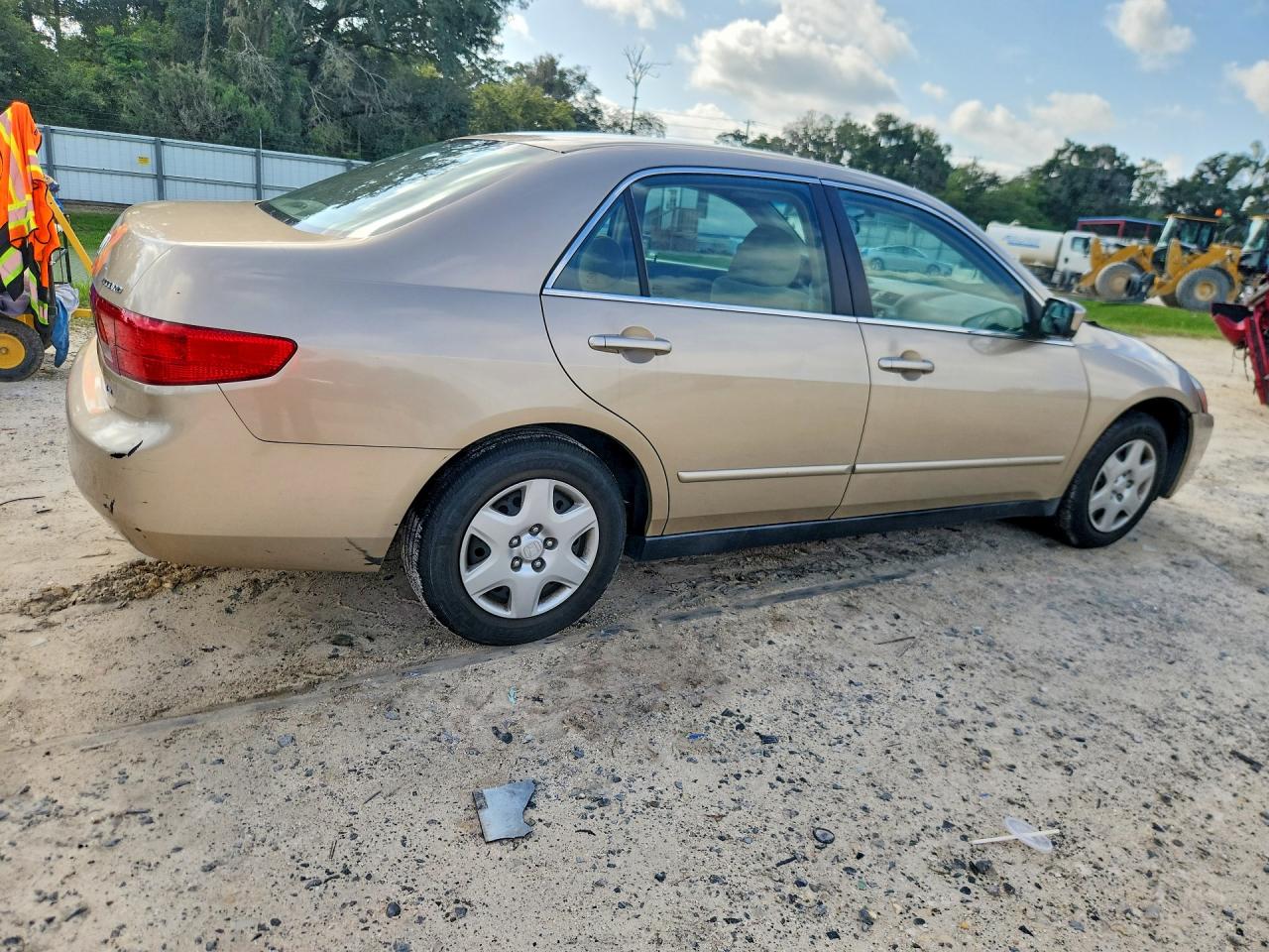 2005 Honda Accord Lx Gold vin: 1HGCM56405A159144