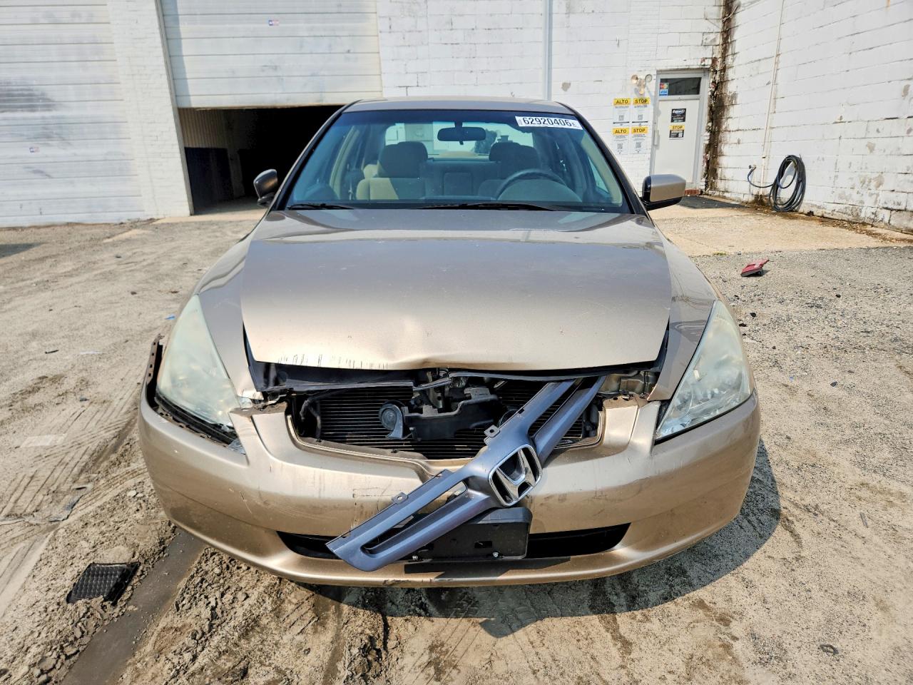 2005 Honda Accord Lx Gold vin: 1HGCM56405A197103