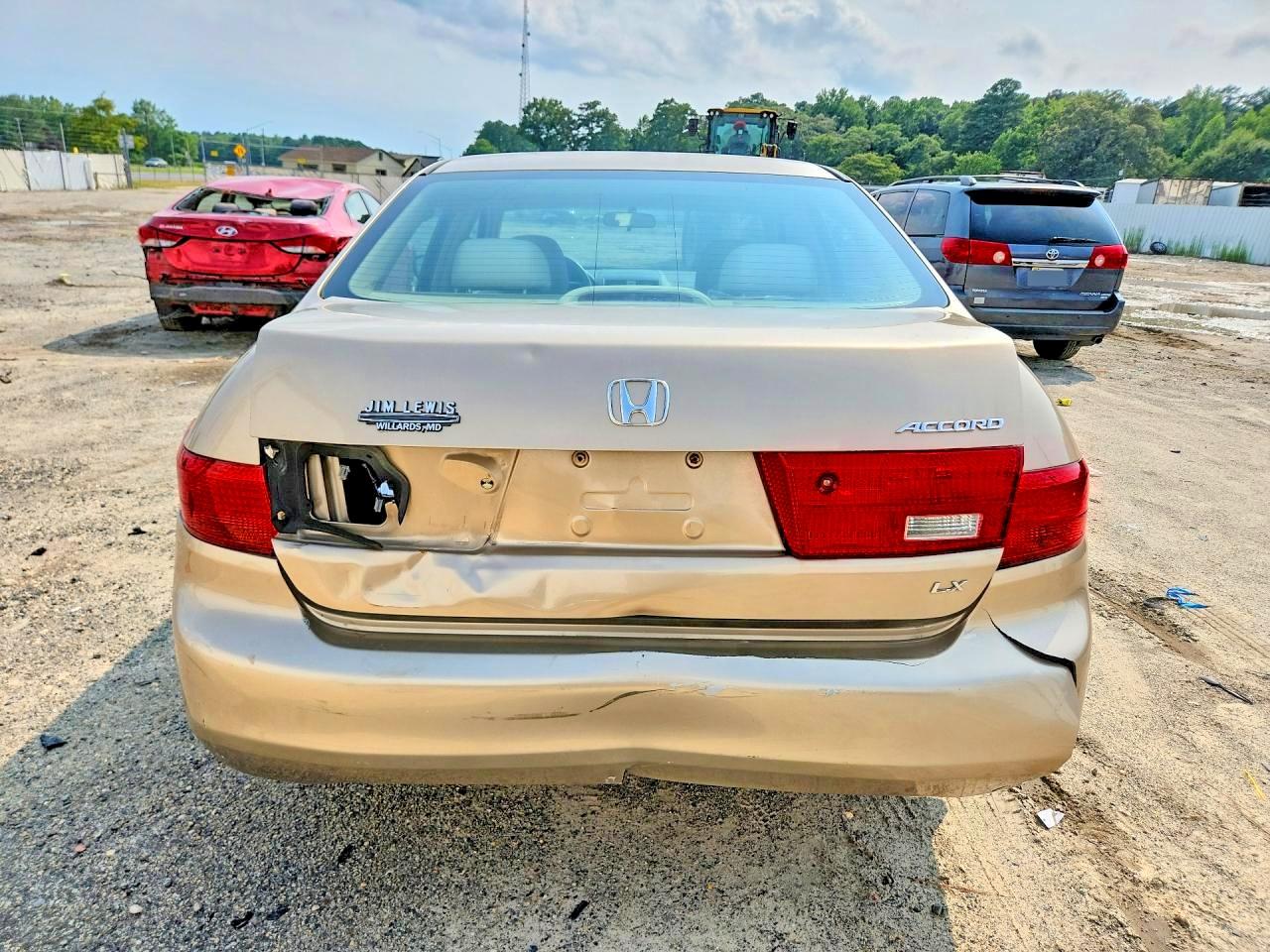 2005 Honda Accord Lx Gold vin: 1HGCM56405A197103