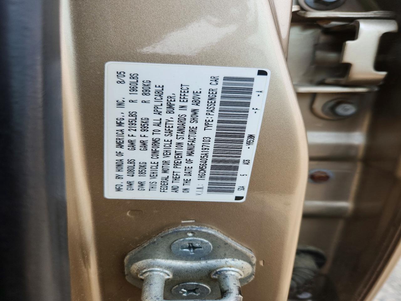 2005 Honda Accord Lx Gold vin: 1HGCM56405A197103