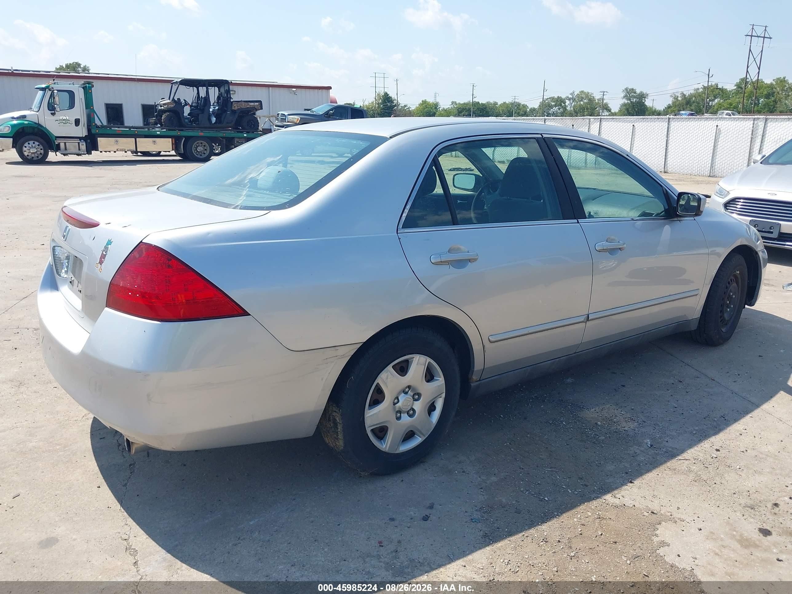 2007 Honda Accord 2.4 Lx Серебряный vin: 1HGCM56407A069043