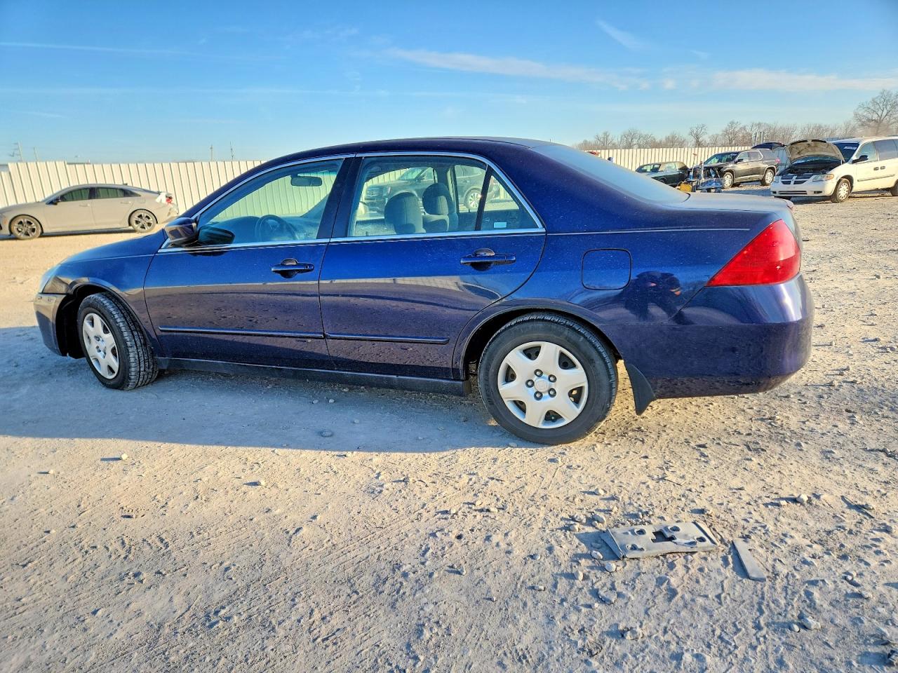 2007 Honda Accord Lx Blue vin: 1HGCM56407A122372