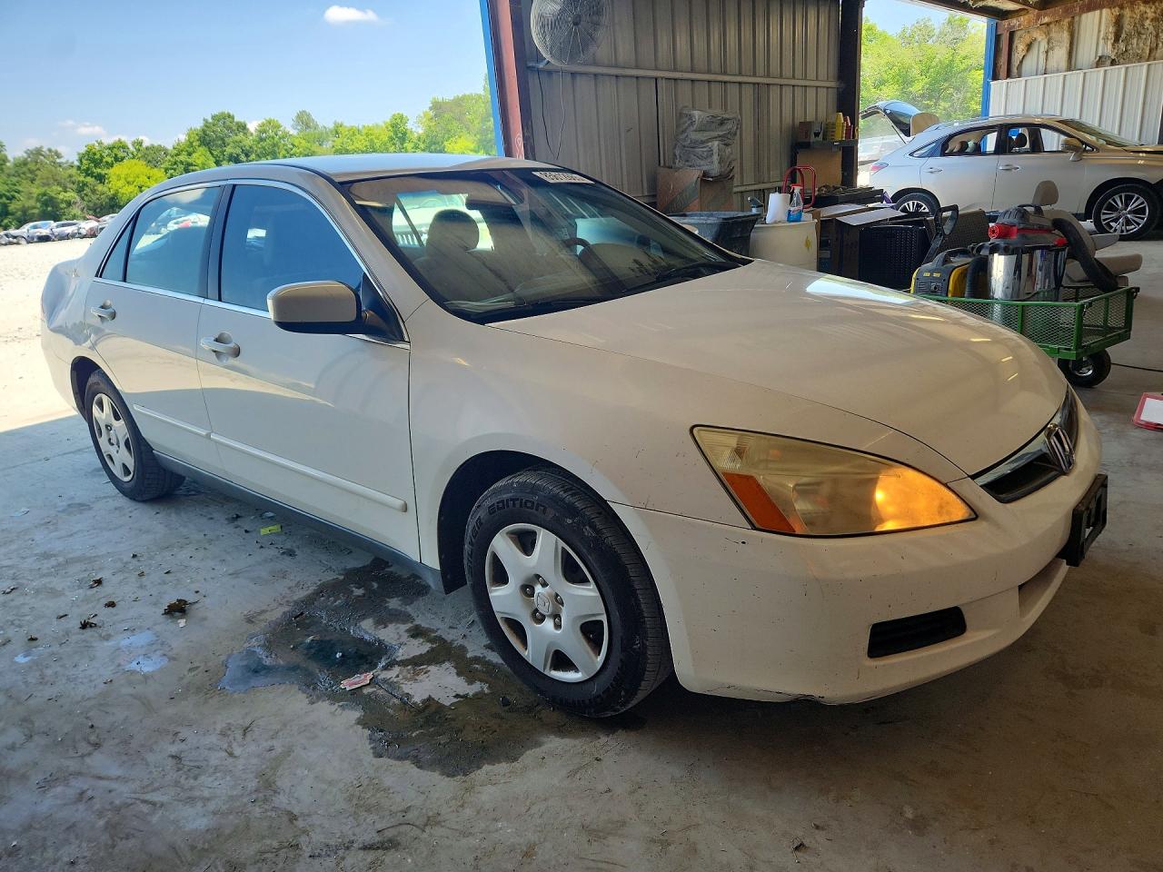 2007 Honda Accord Lx White vin: 1HGCM56407A190123