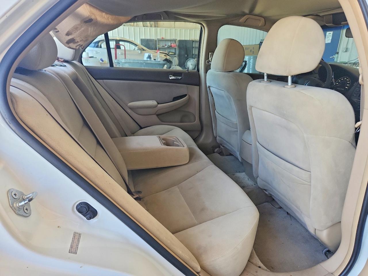 2007 Honda Accord Lx White vin: 1HGCM56407A190123