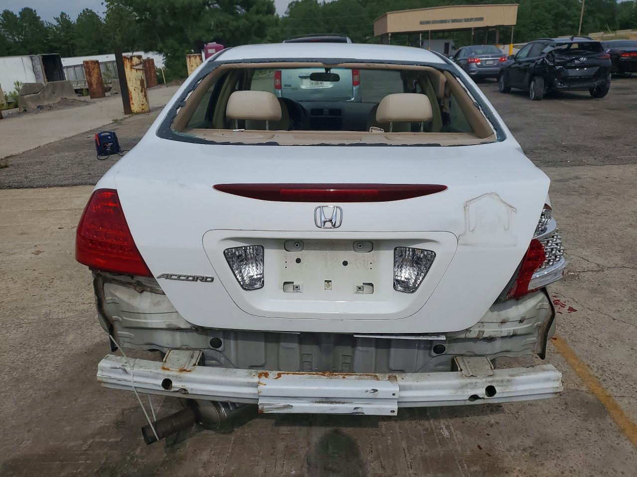 2007 Honda Accord Lx White vin: 1HGCM56407A201055