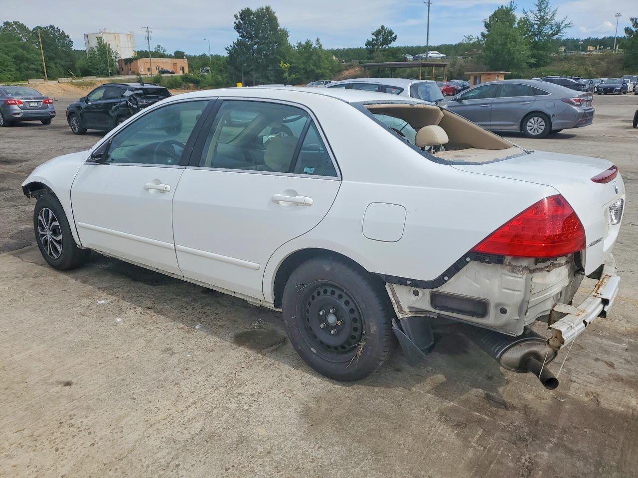 2007 Honda Accord Lx White vin: 1HGCM56407A201055
