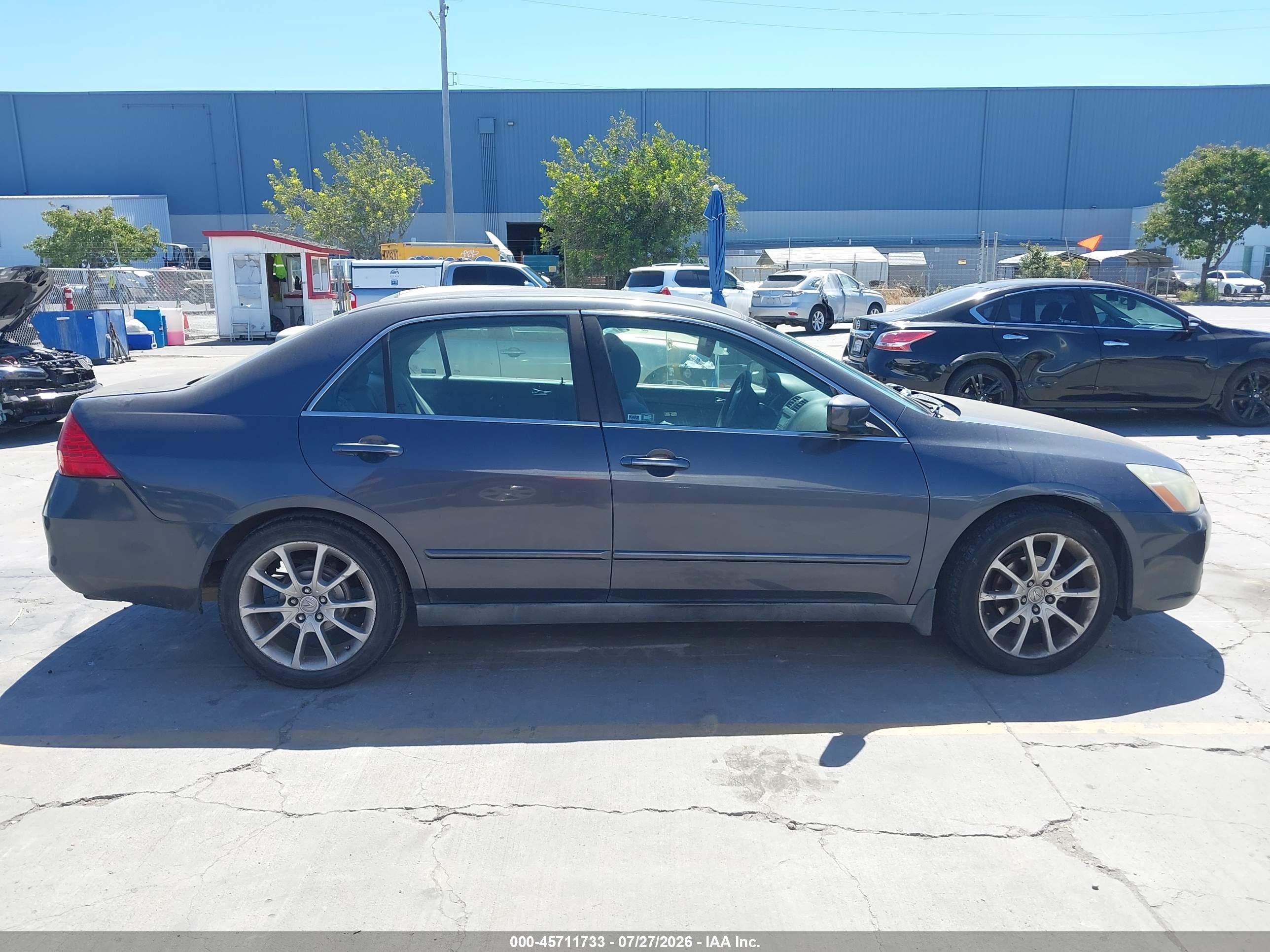 2007 Honda Accord 2.4 Lx Gray vin: 1HGCM56407A222083