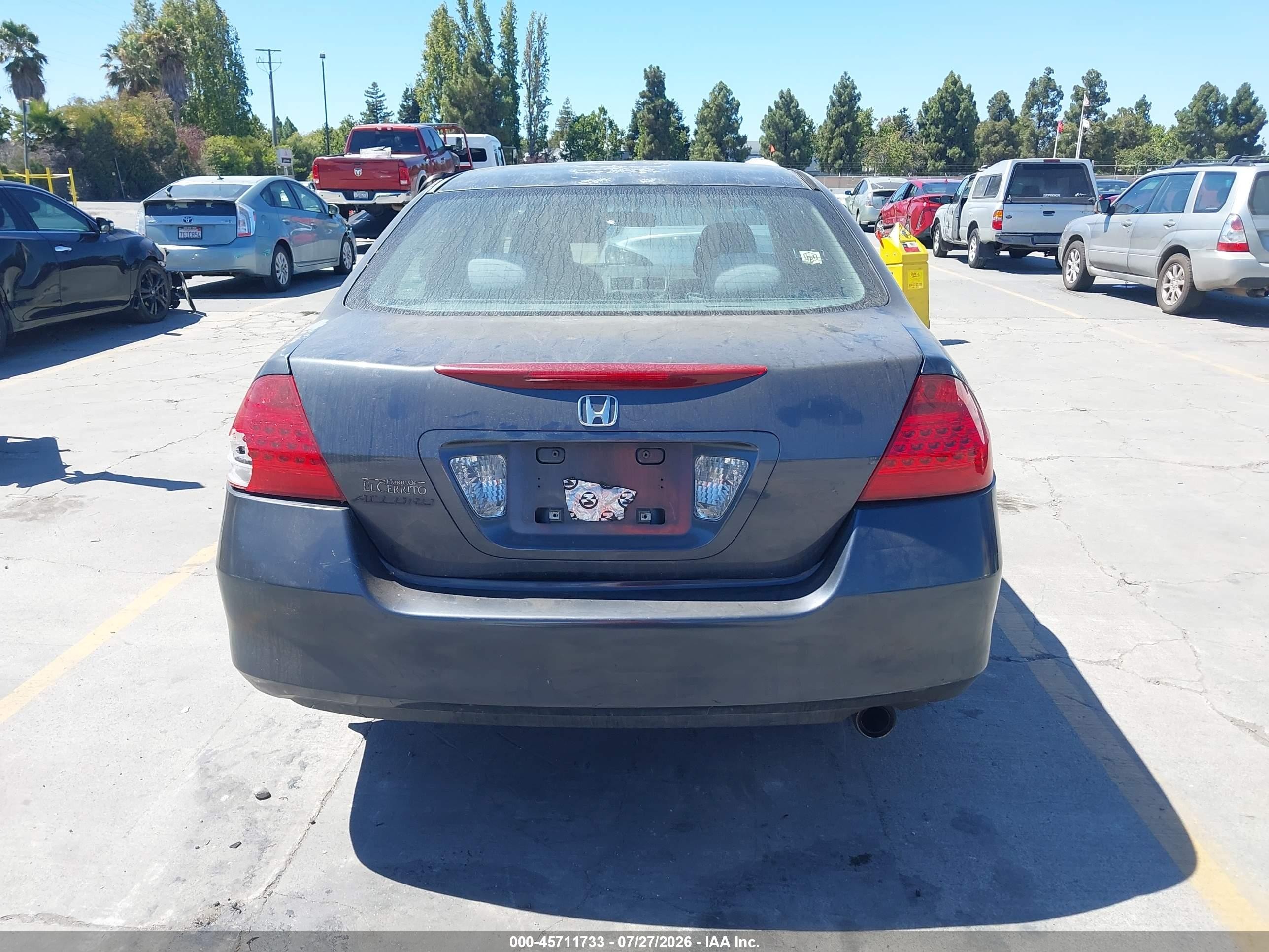 2007 Honda Accord 2.4 Lx Gray vin: 1HGCM56407A222083