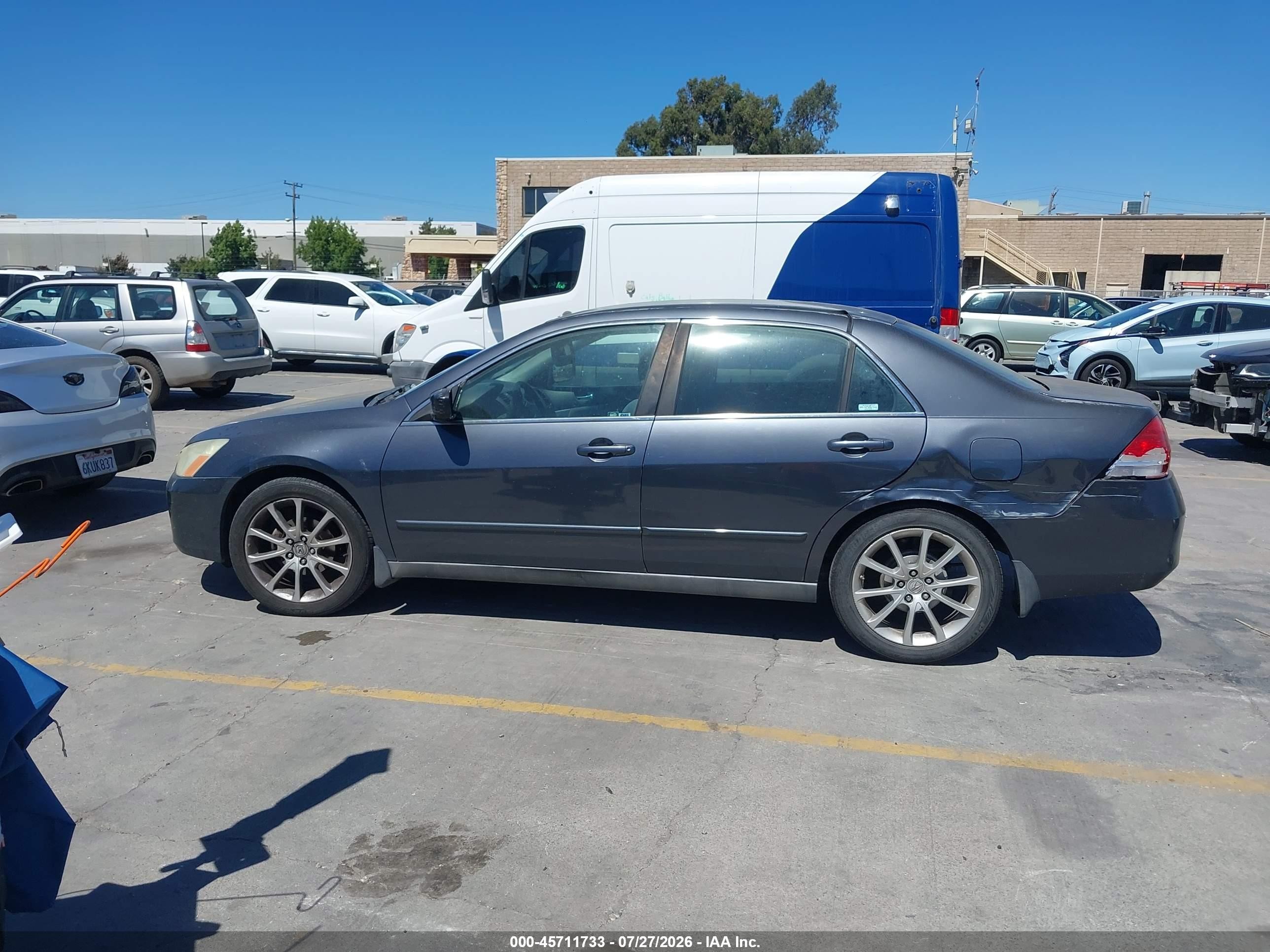 2007 Honda Accord 2.4 Lx Gray vin: 1HGCM56407A222083