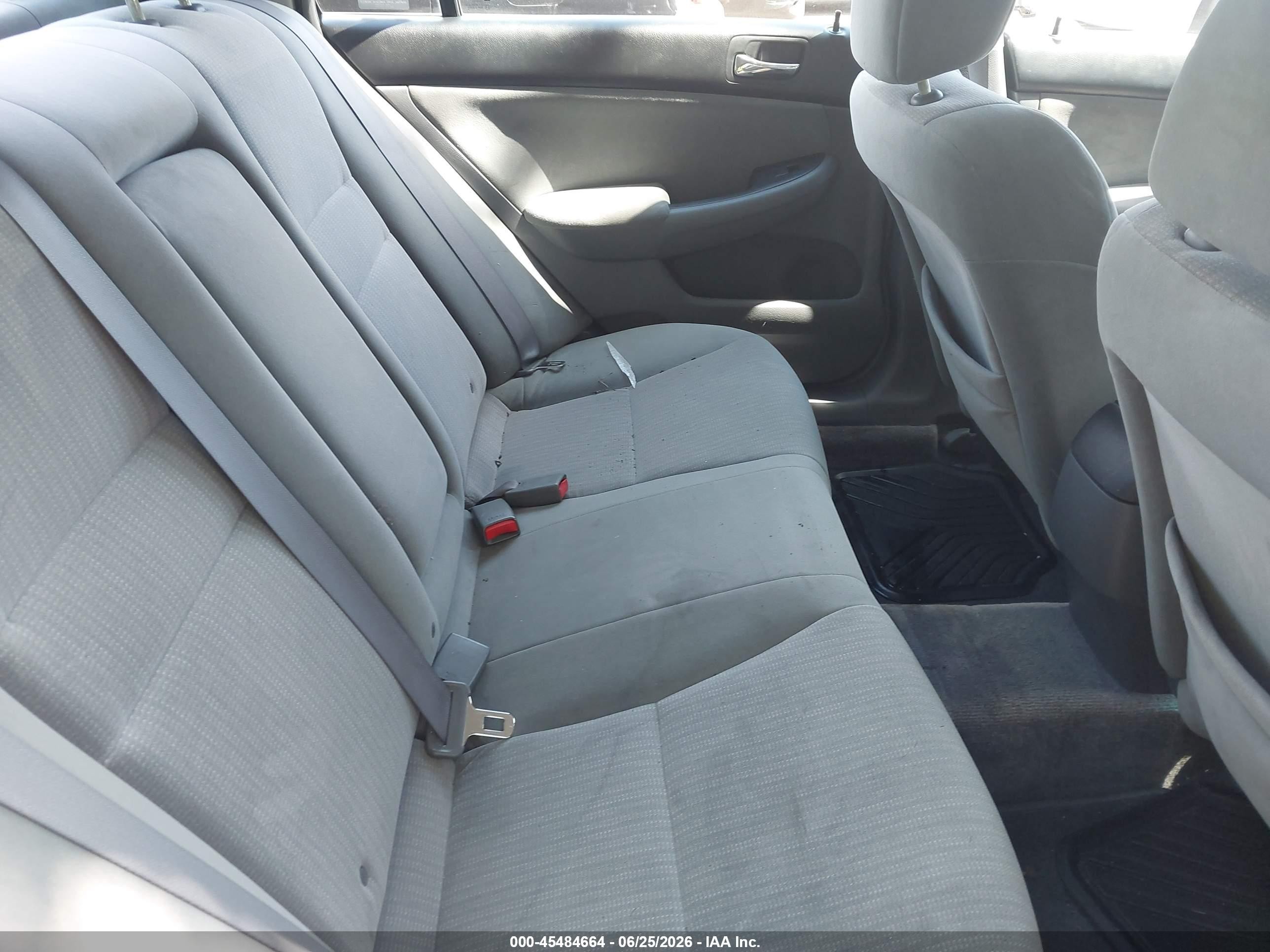 2005 Honda Accord 2.4 Lx Gray vin: 1HGCM56415A001203