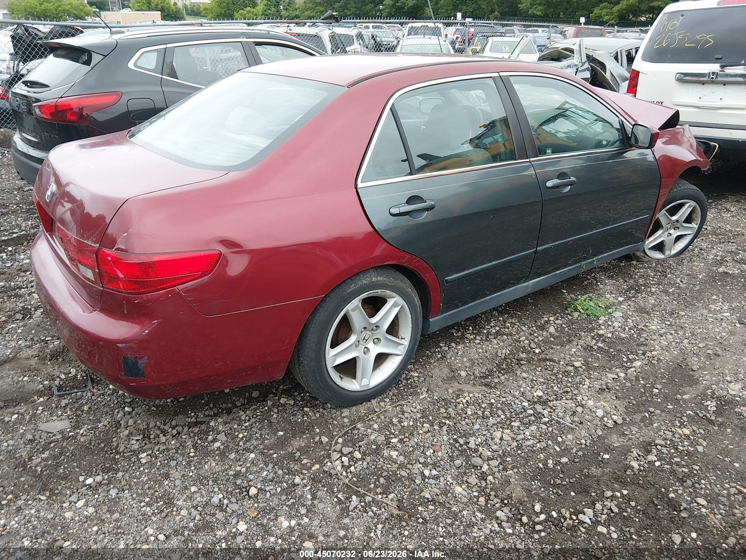 2005 Honda Accord 2.4 Lx Красный vin: 1HGCM56415A071784