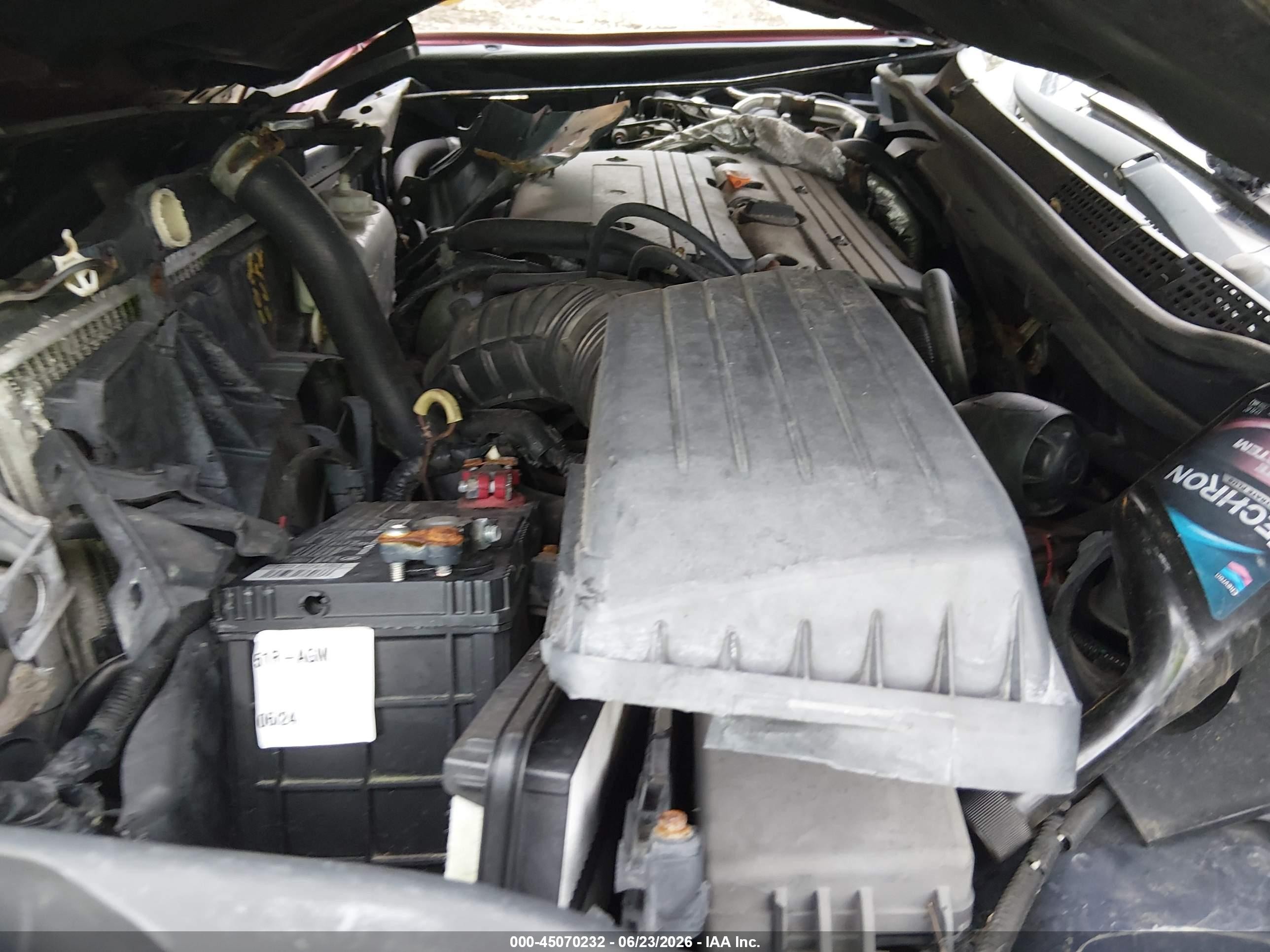 2005 Honda Accord 2.4 Lx Красный vin: 1HGCM56415A071784