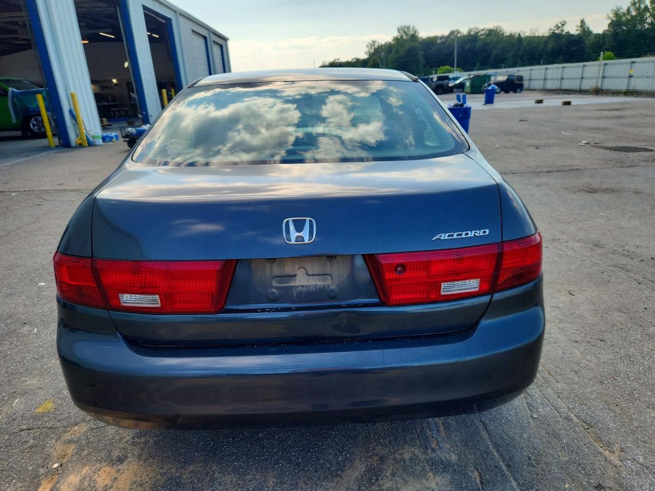 2005 Honda Accord Lx Gray vin: 1HGCM56415A155524