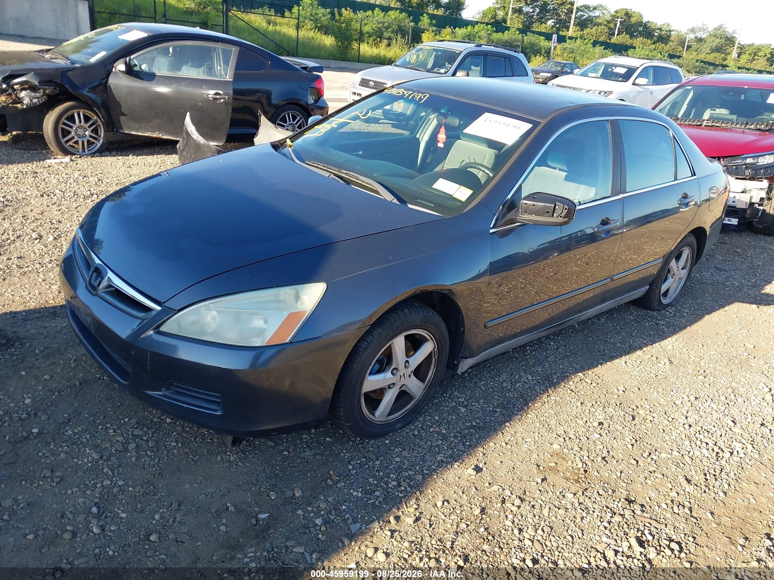 2005 Honda Accord 2.4 Lx Gray vin: 1HGCM56415A192766