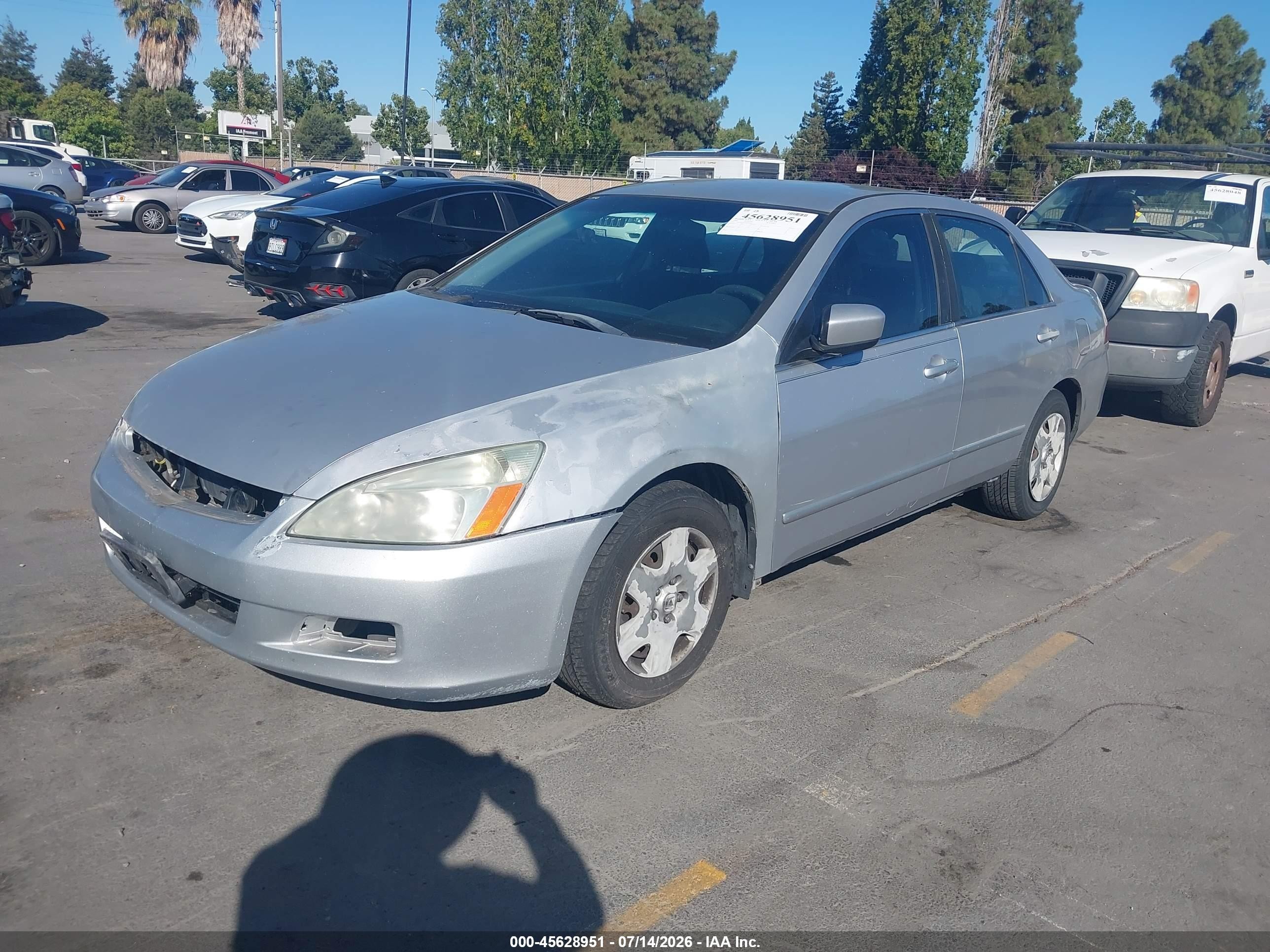 2006 Honda Accord 2.4 Lx Silver vin: 1HGCM56416A004460