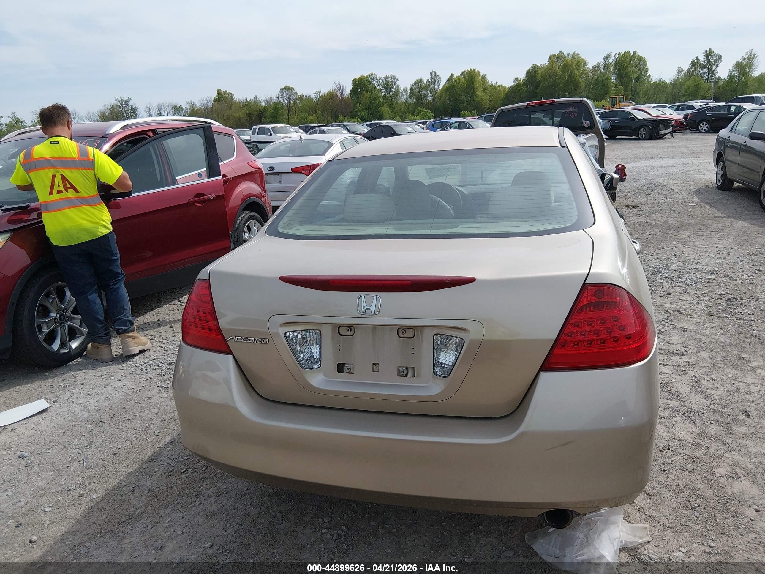 2006 Honda Accord 2.4 Lx Gold vin: 1HGCM56416A034395