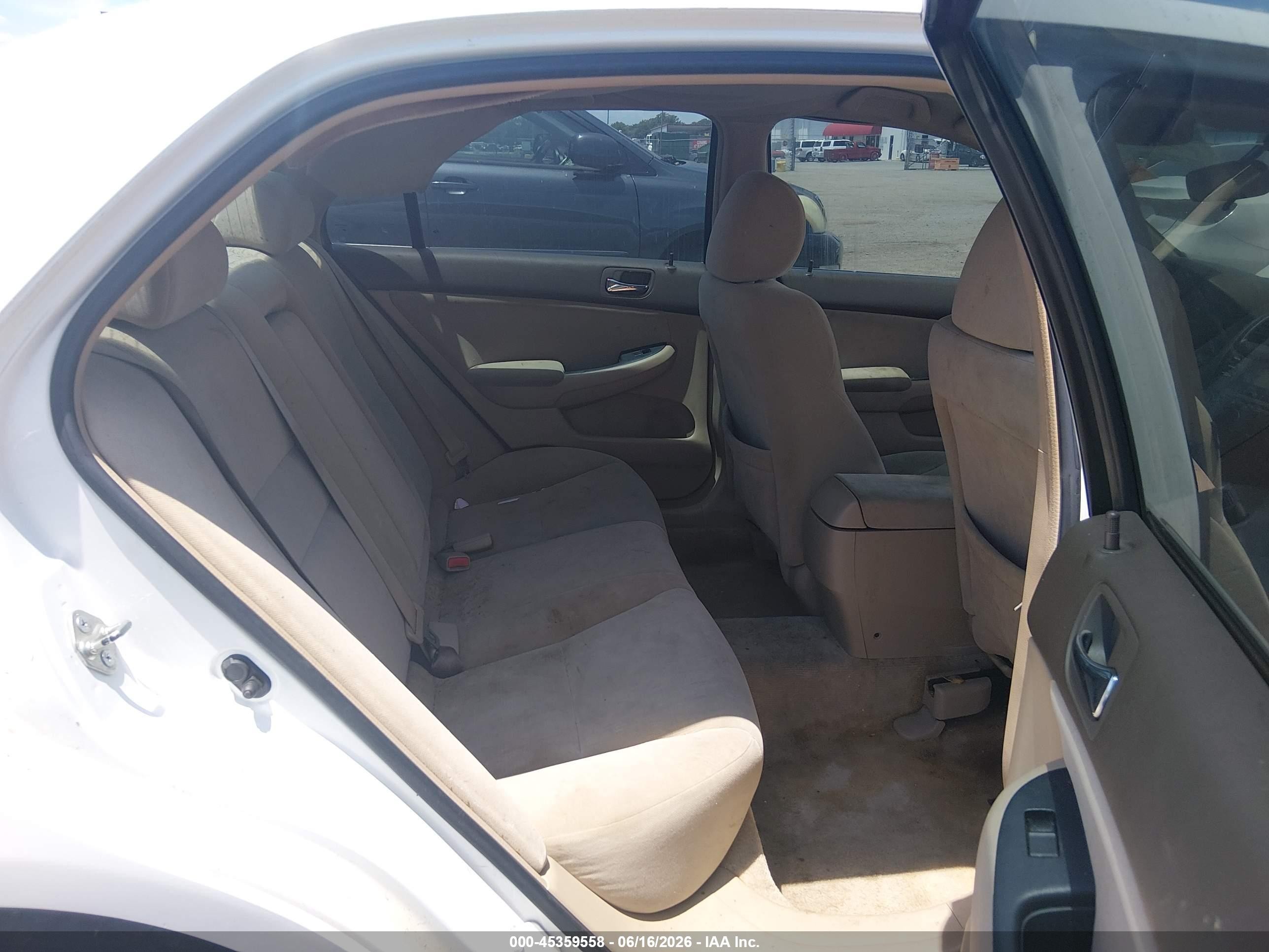 2007 Honda Accord 2.4 Lx White vin: 1HGCM56417A001172