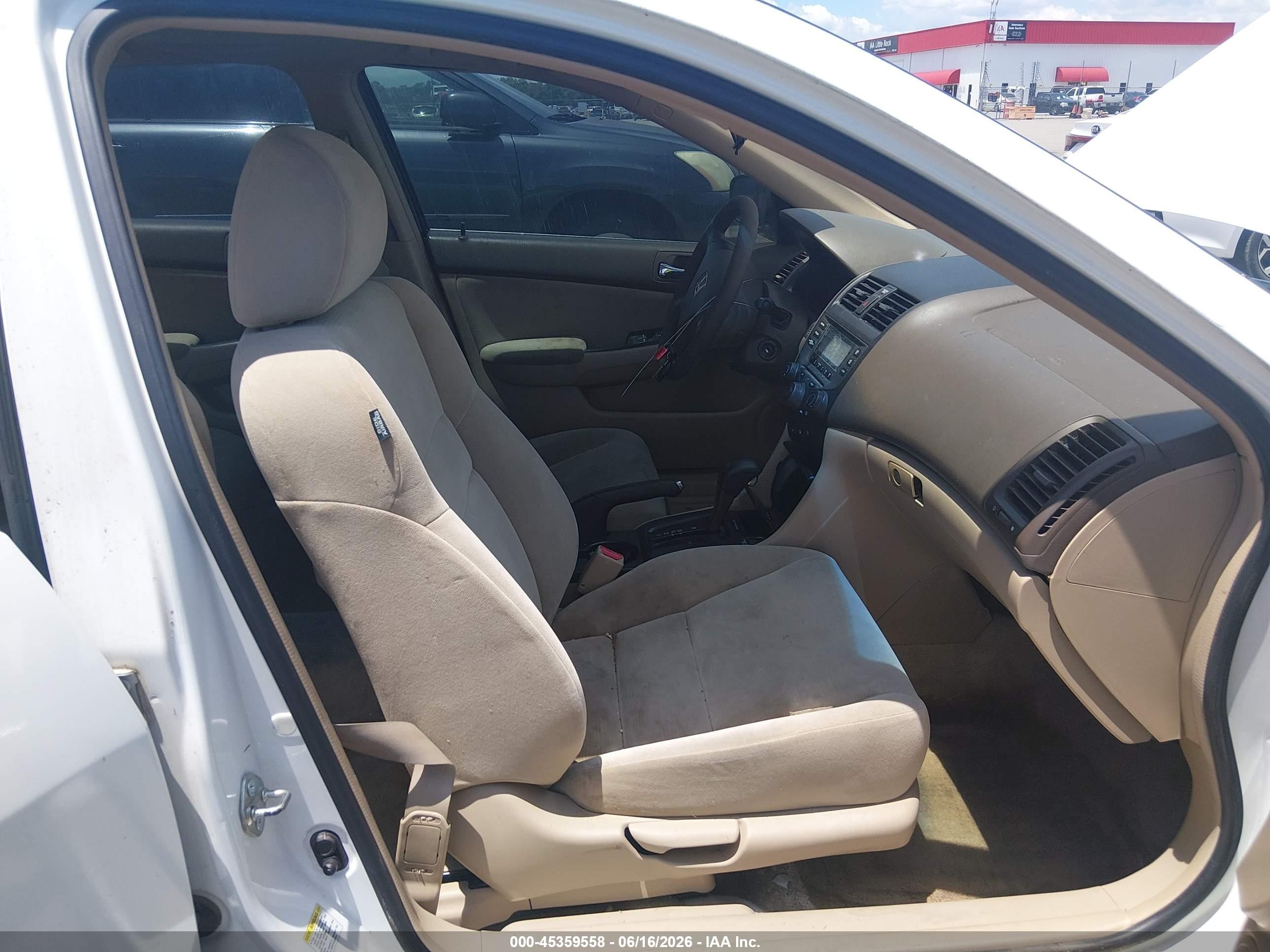 2007 Honda Accord 2.4 Lx White vin: 1HGCM56417A001172