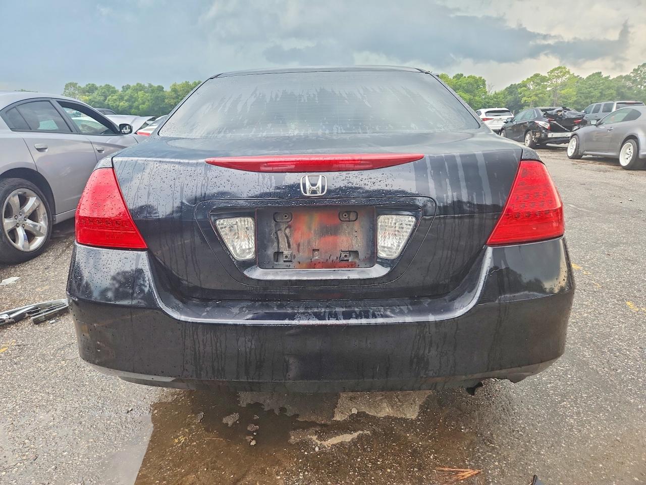 2007 Honda Accord Lx Black vin: 1HGCM56417A150472
