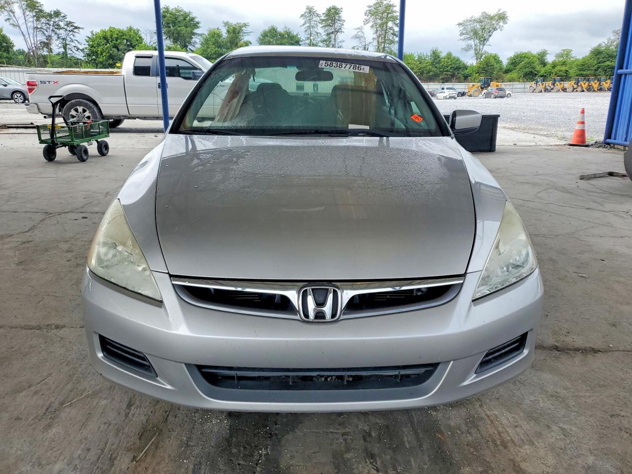 2007 Honda Accord Lx Серебряный vin: 1HGCM56417A157969