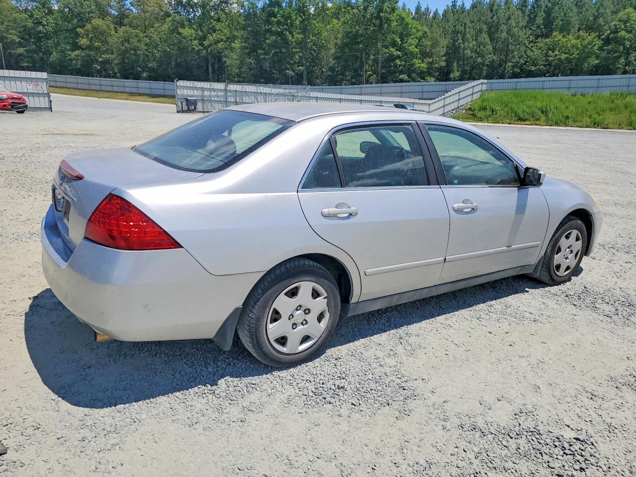 2007 Honda Accord Lx Silver vin: 1HGCM56417A170253