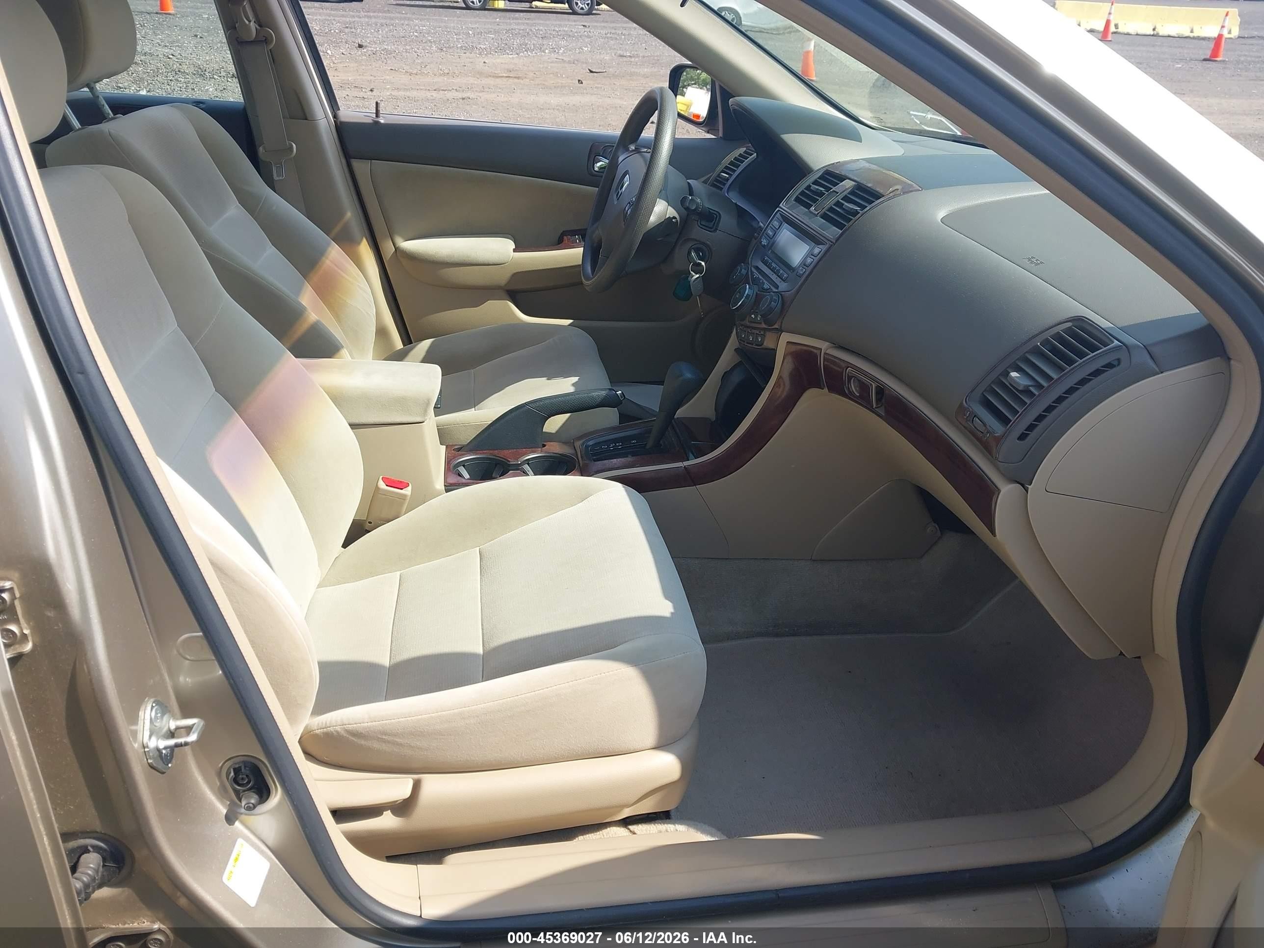 2003 Honda Accord 2.4 Lx Gold vin: 1HGCM56423A047524