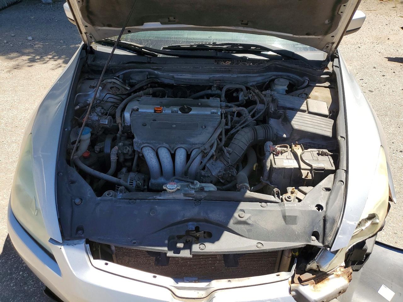 2003 Honda Accord Lx Silver vin: 1HGCM56423A812618