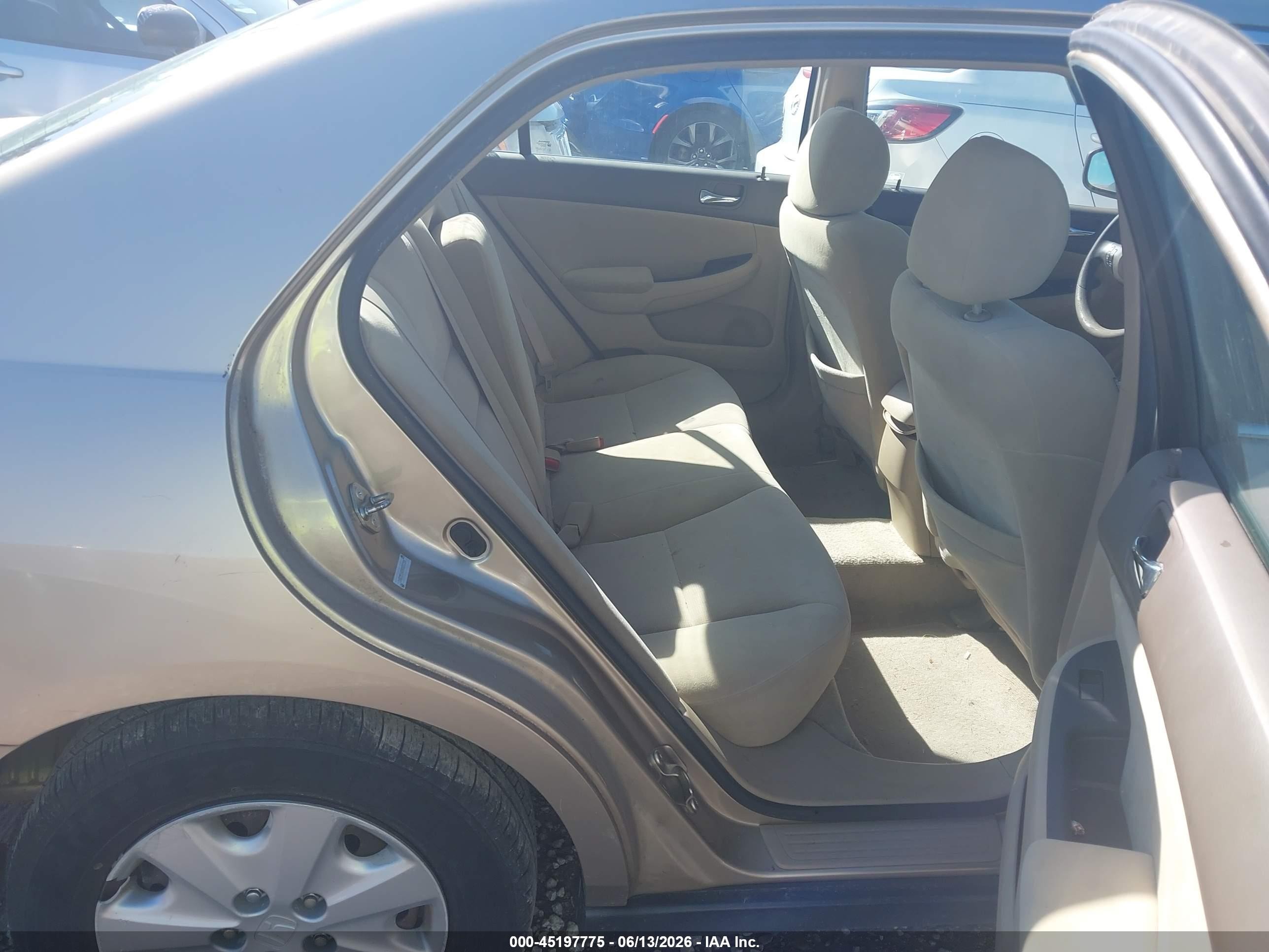2004 Honda Accord 2.4 Lx Gold vin: 1HGCM56424A053180