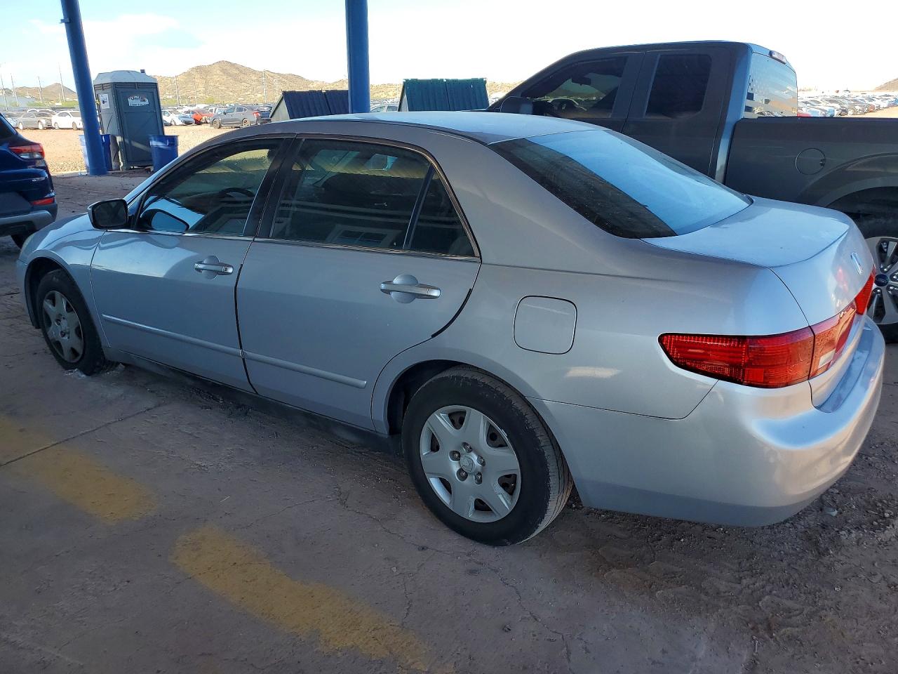 2005 Honda Accord Lx Silver vin: 1HGCM56425A018060
