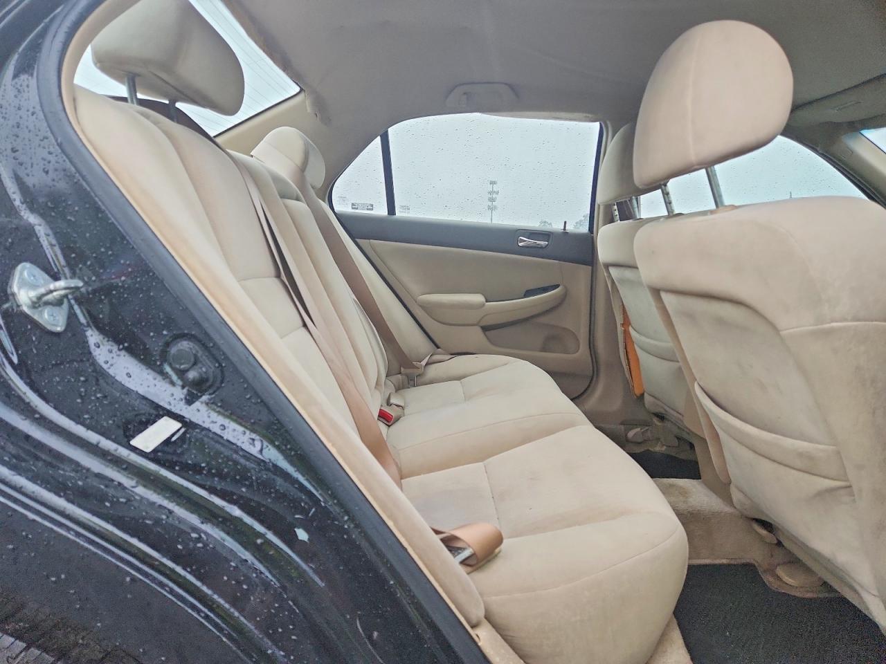 2005 Honda Accord Lx Черный vin: 1HGCM56425A030693