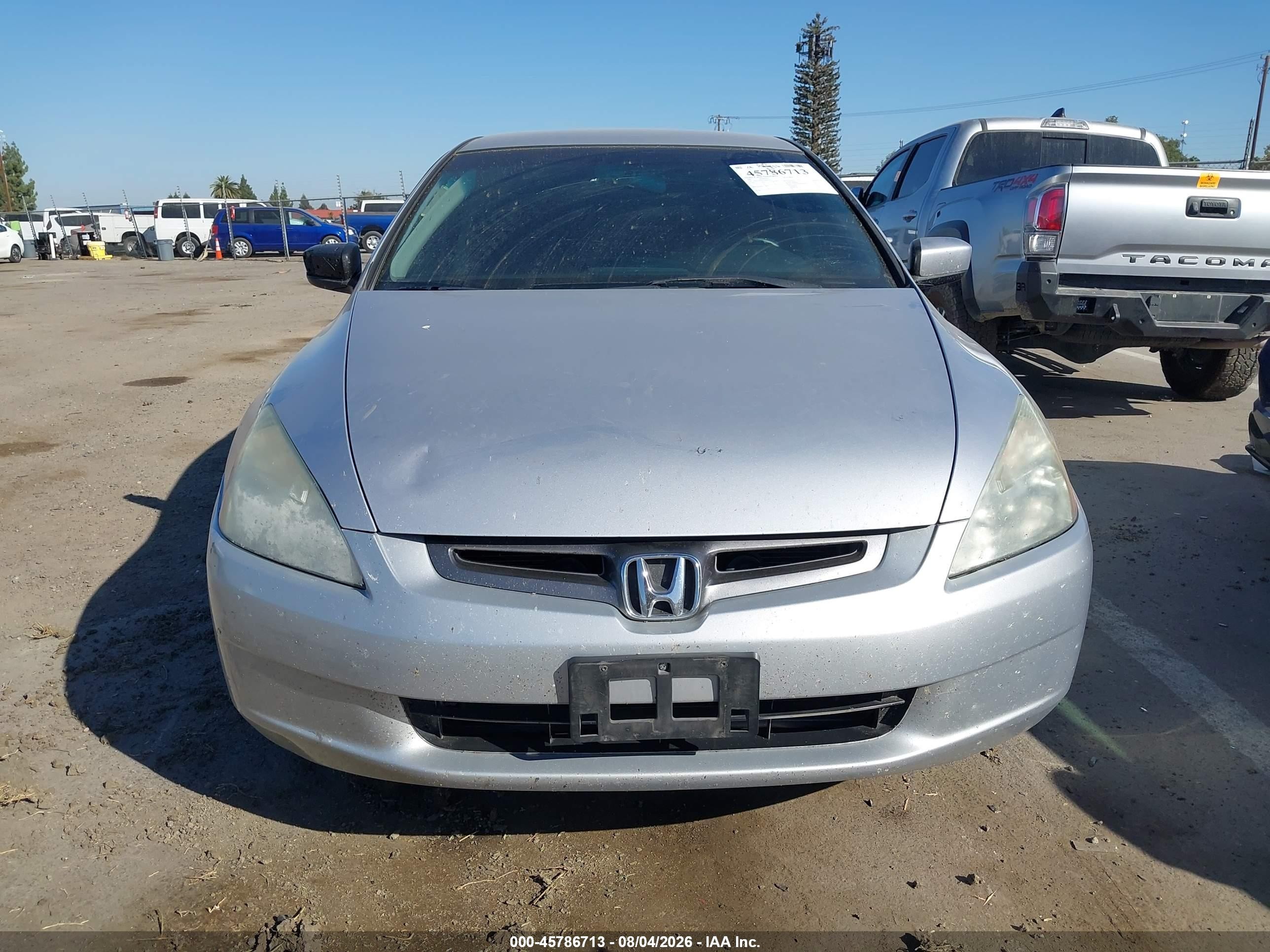 2005 Honda Accord 2.4 Lx Серебряный vin: 1HGCM56425A085774