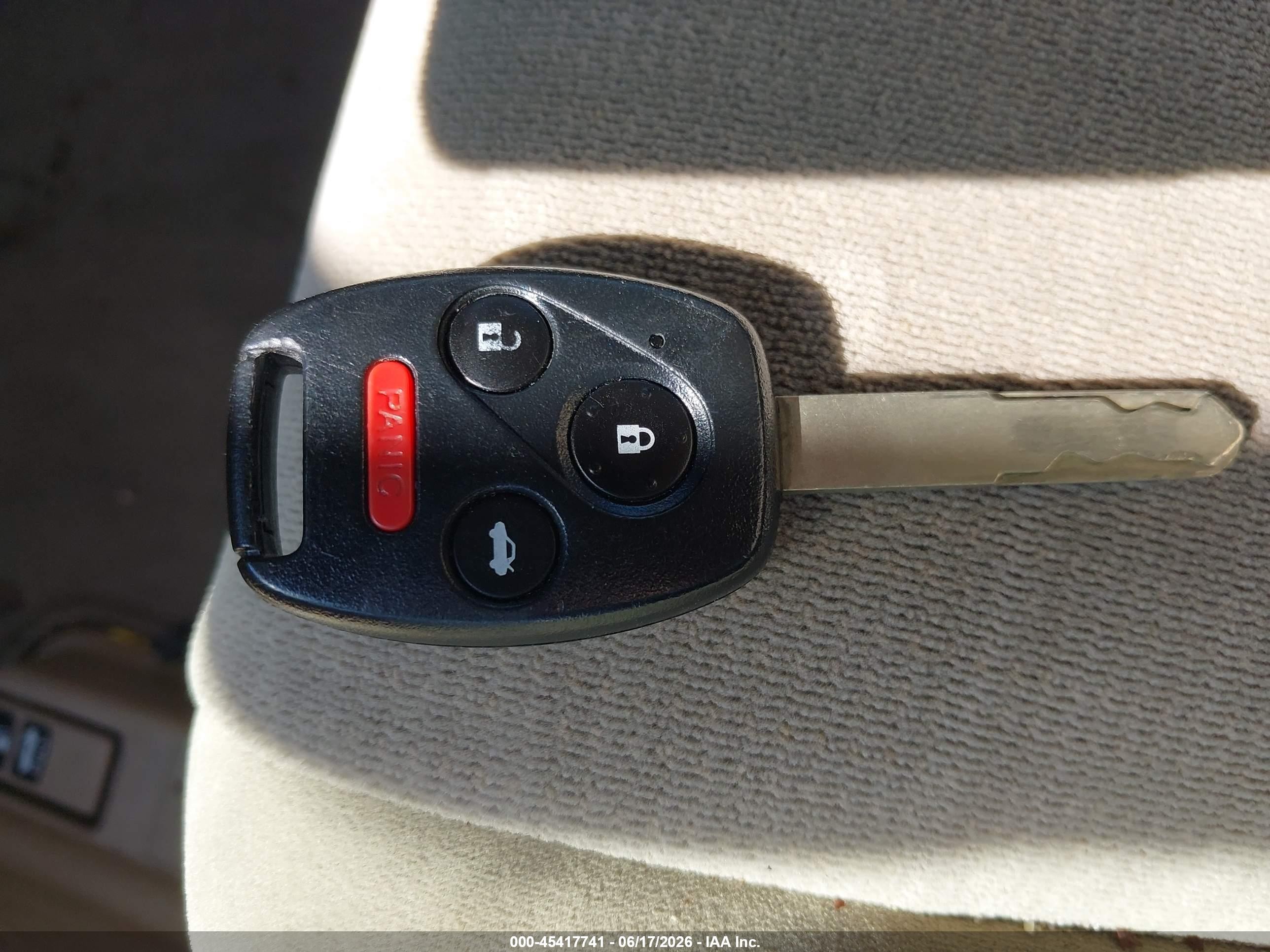 2005 Honda Accord 2.4 Lx Серый vin: 1HGCM56425A092773