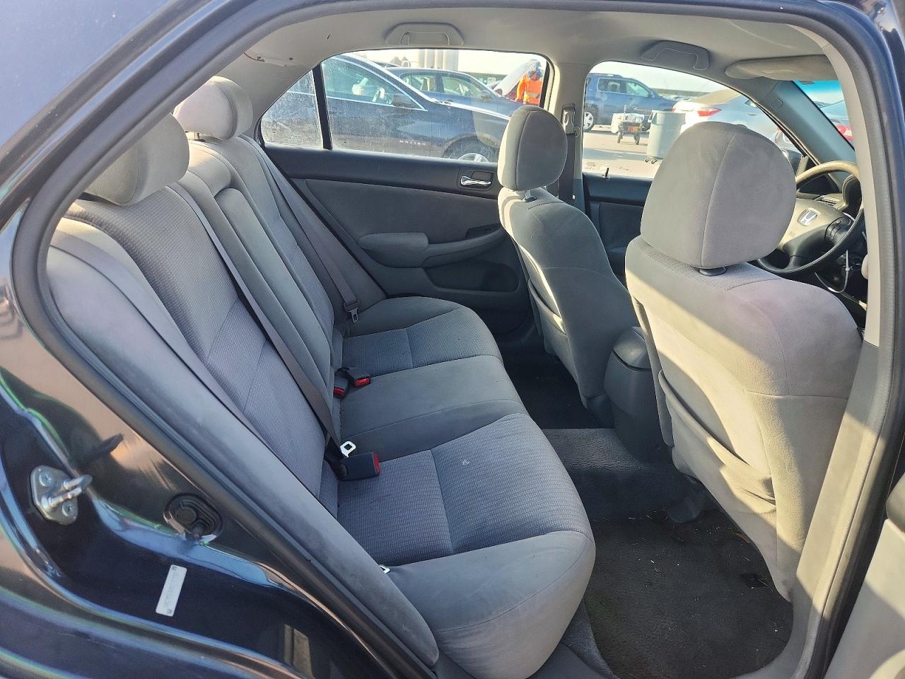 2005 Honda Accord Lx Blue vin: 1HGCM56425A103853