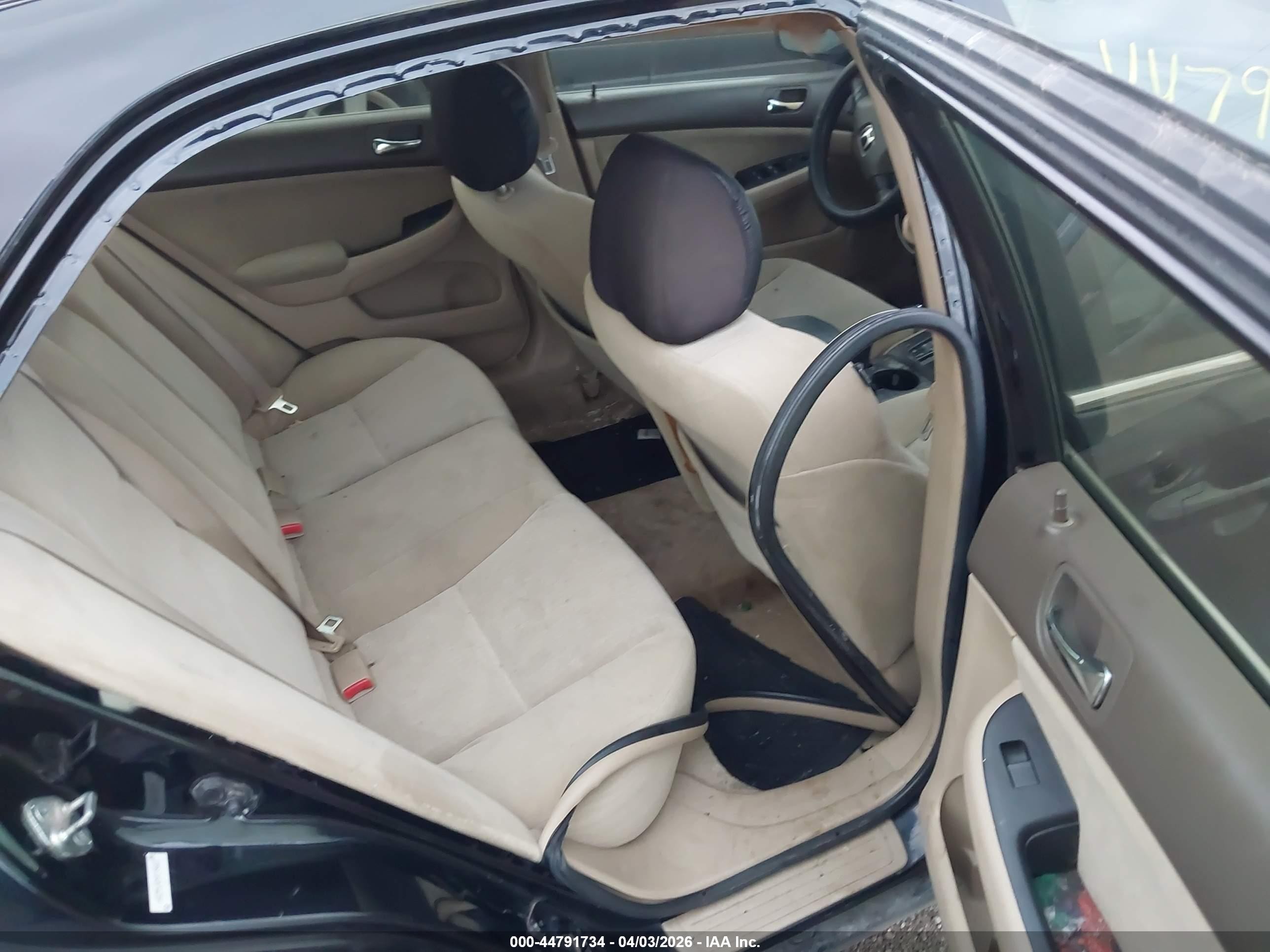 2005 Honda Accord 2.4 Lx Black vin: 1HGCM56425A149683