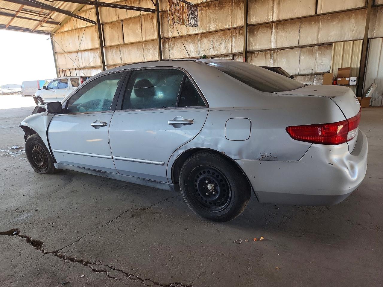 2005 Honda Accord Silver vin: 1HGCM56425A186197