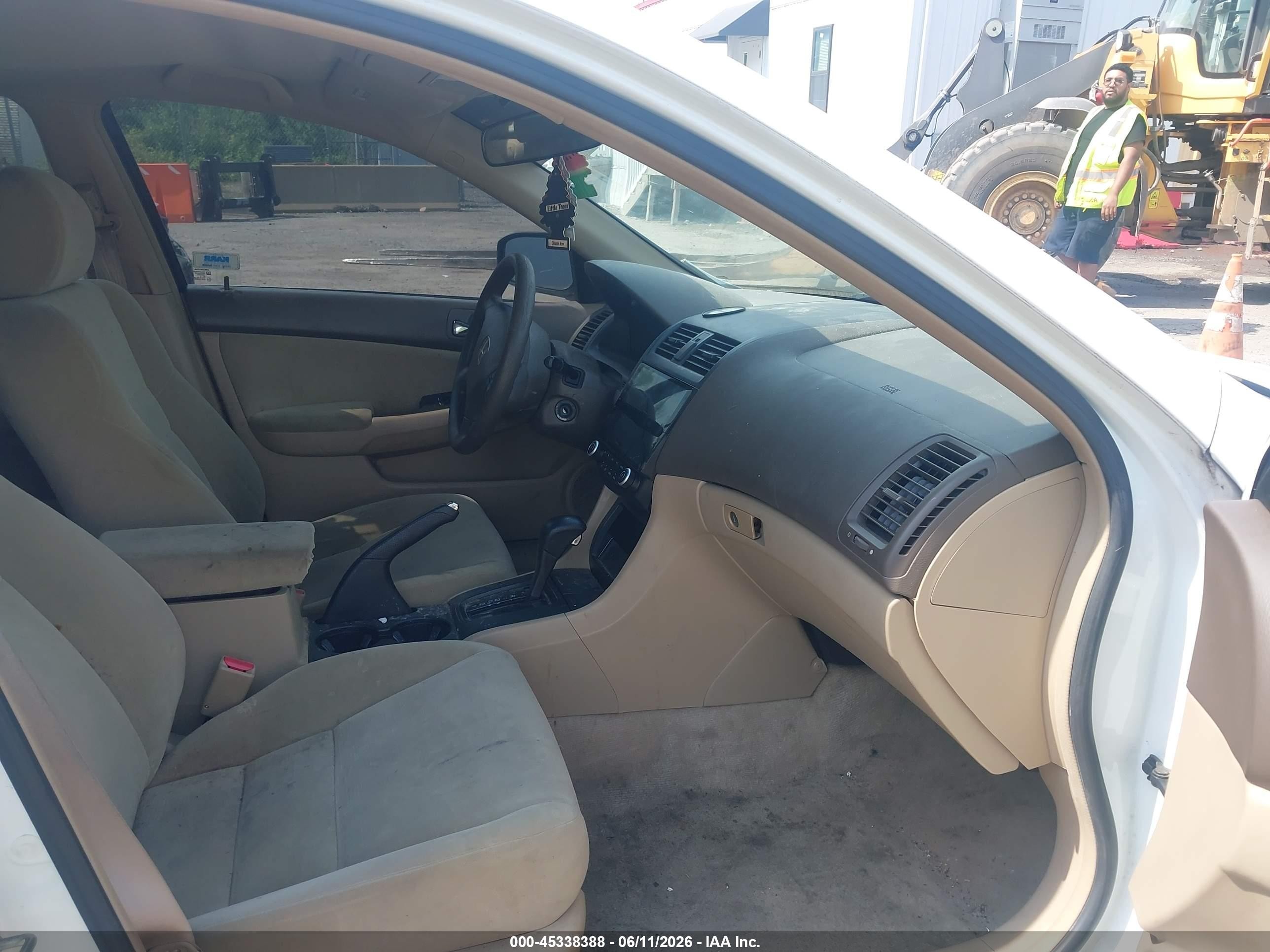 2006 Honda Accord 2.4 Lx White vin: 1HGCM56426A018884