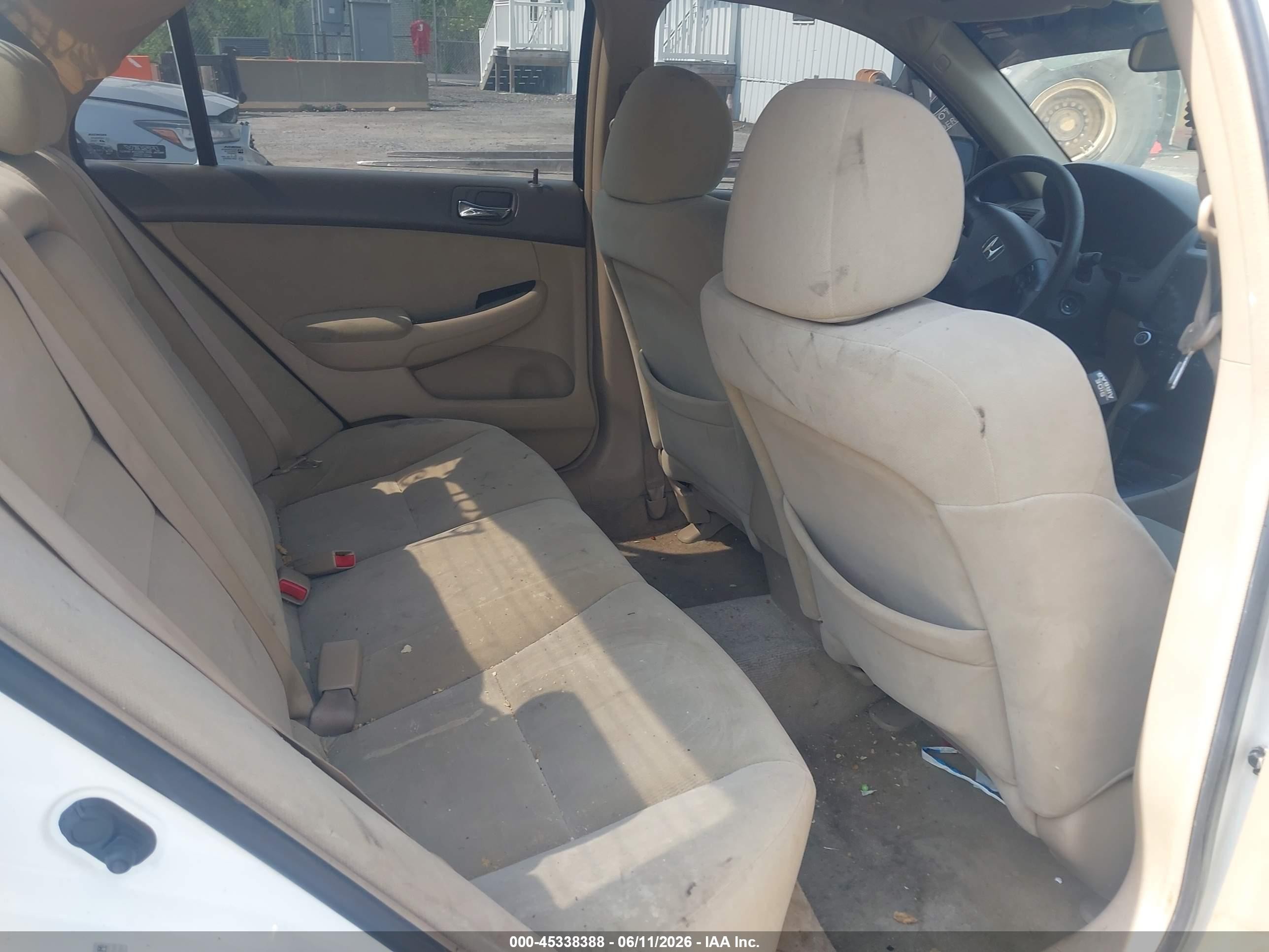 2006 Honda Accord 2.4 Lx White vin: 1HGCM56426A018884