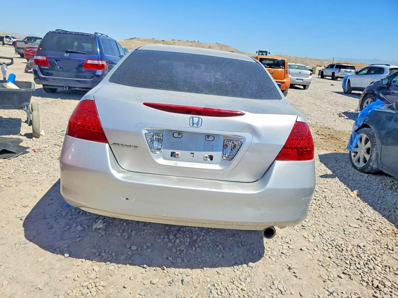 2006 Honda Accord Lx Silver vin: 1HGCM56426A029805