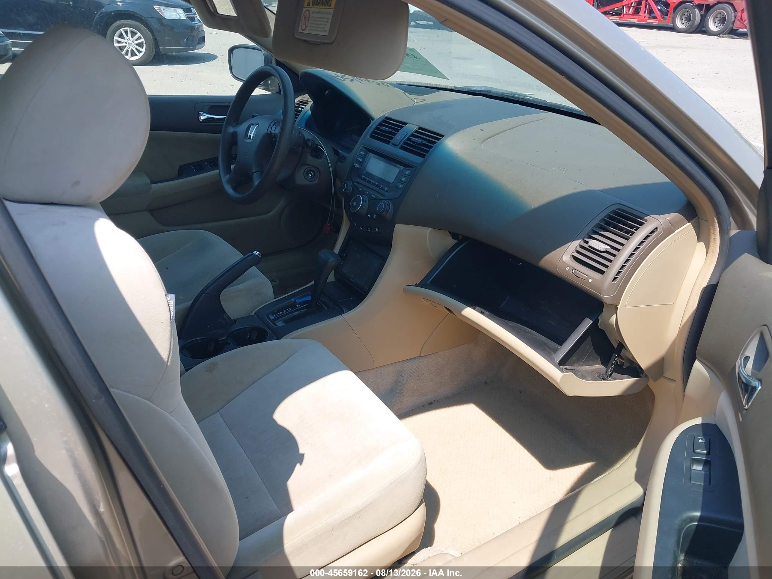 2003 Honda Accord Sdn Lx Золотой vin: 1HGCM56433A030862