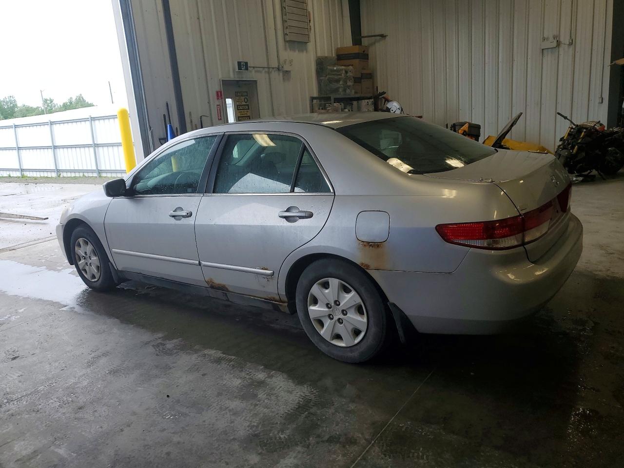 2003 Honda Accord Lx Silver vin: 1HGCM56433A818265