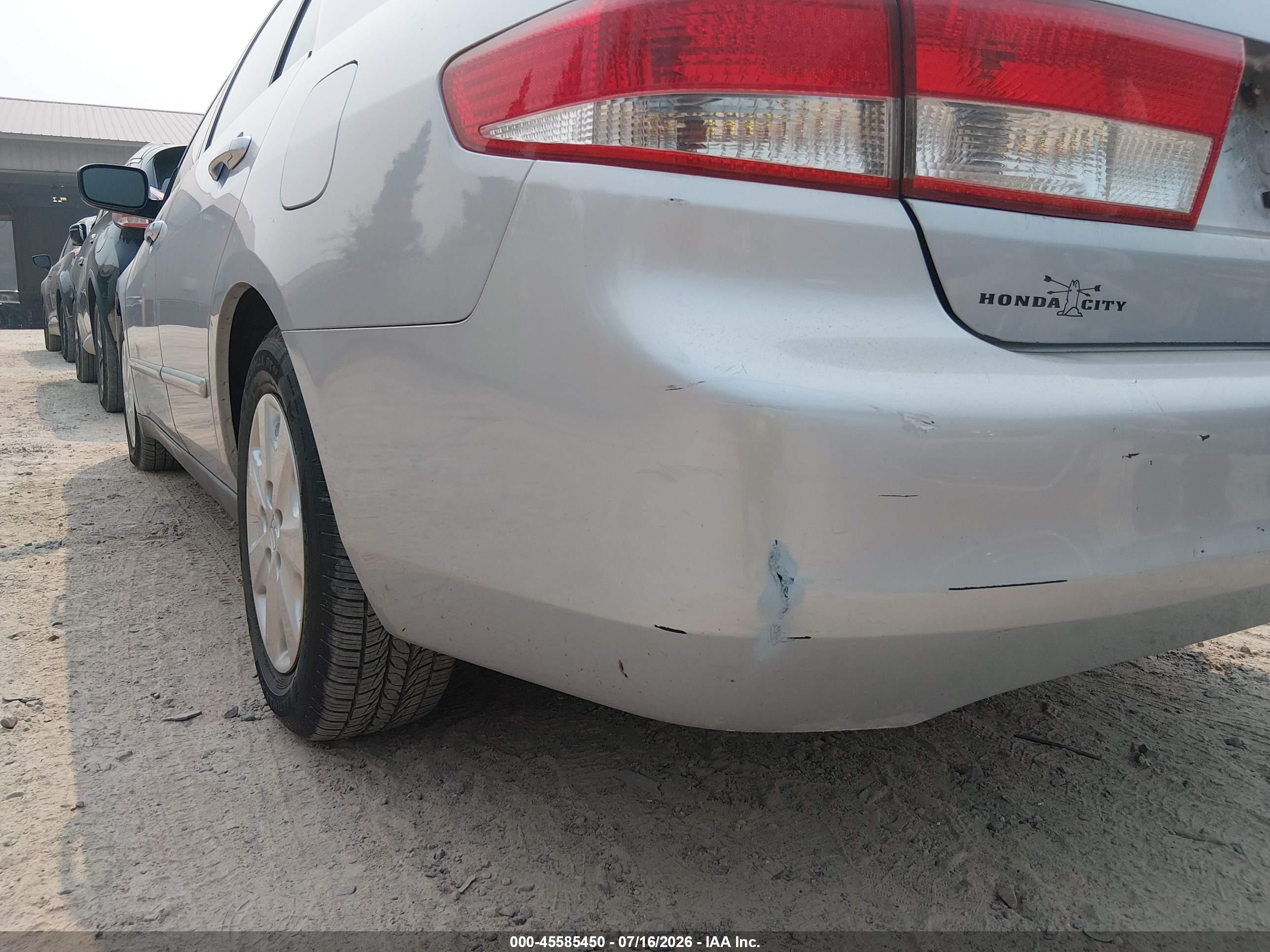 2004 Honda Accord 2.4 Lx Silver vin: 1HGCM56434A158956