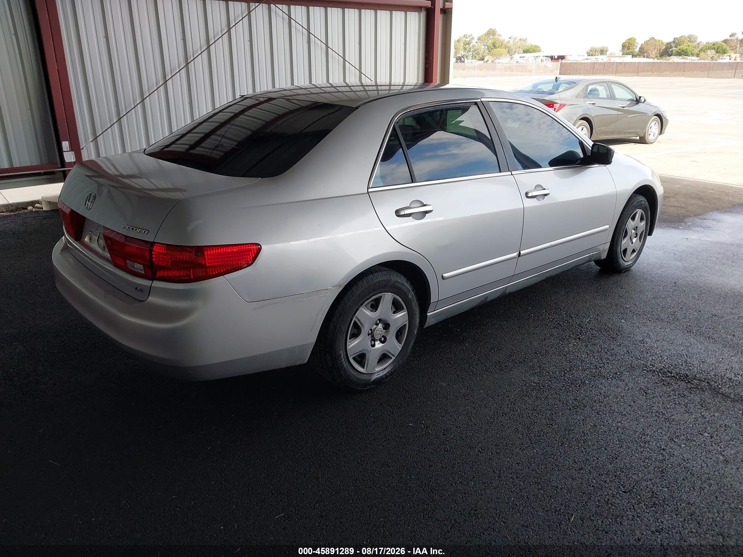 2005 Honda Accord 2.4 Lx Серебряный vin: 1HGCM56435A018813